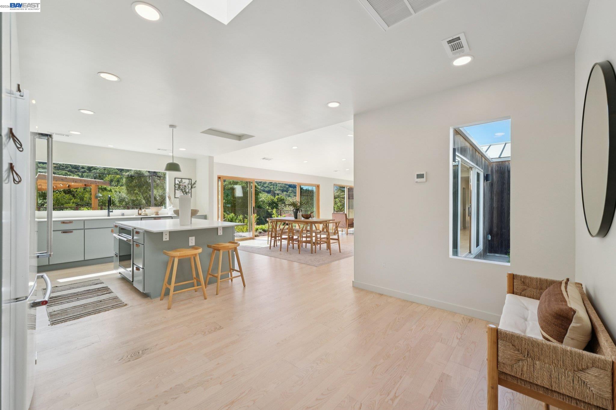 Detail Gallery Image 20 of 60 For 257 Orchard Rd, Orinda,  CA 94563 - 4 Beds | 3/1 Baths