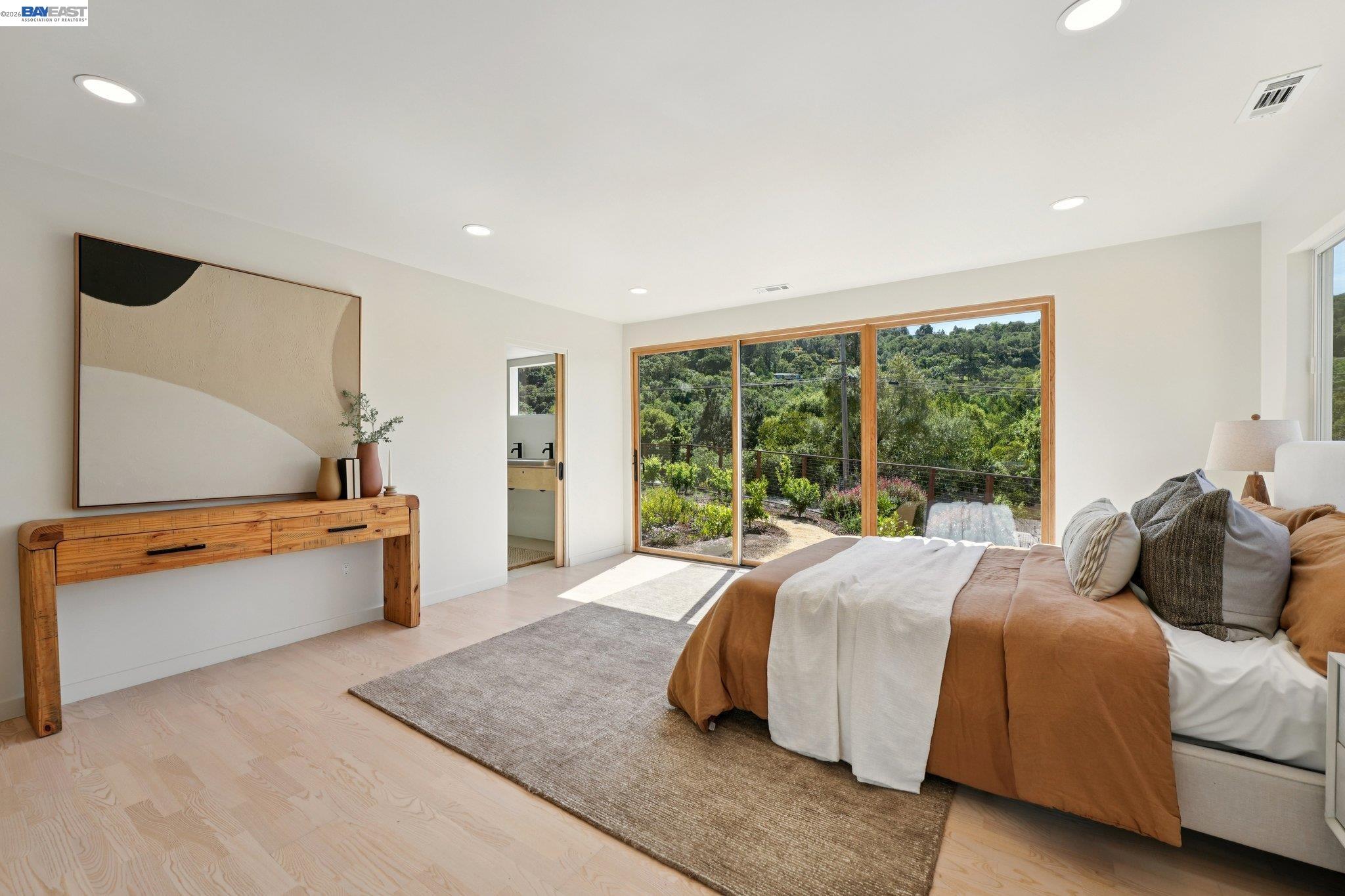 Detail Gallery Image 29 of 60 For 257 Orchard Rd, Orinda,  CA 94563 - 4 Beds | 3/1 Baths