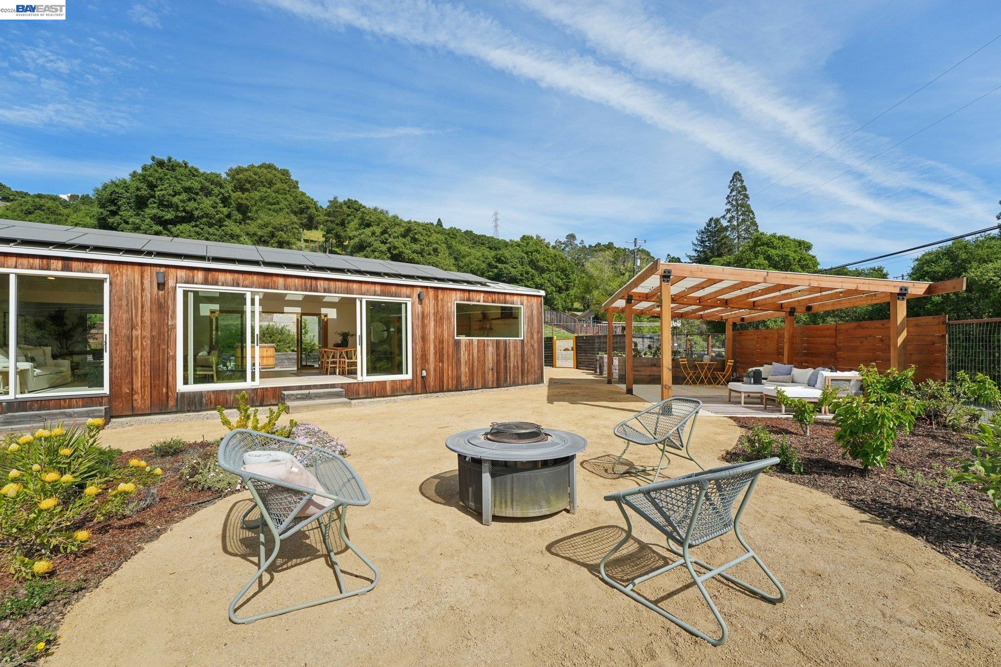 Detail Gallery Image 48 of 60 For 257 Orchard Rd, Orinda,  CA 94563 - 4 Beds | 3/1 Baths