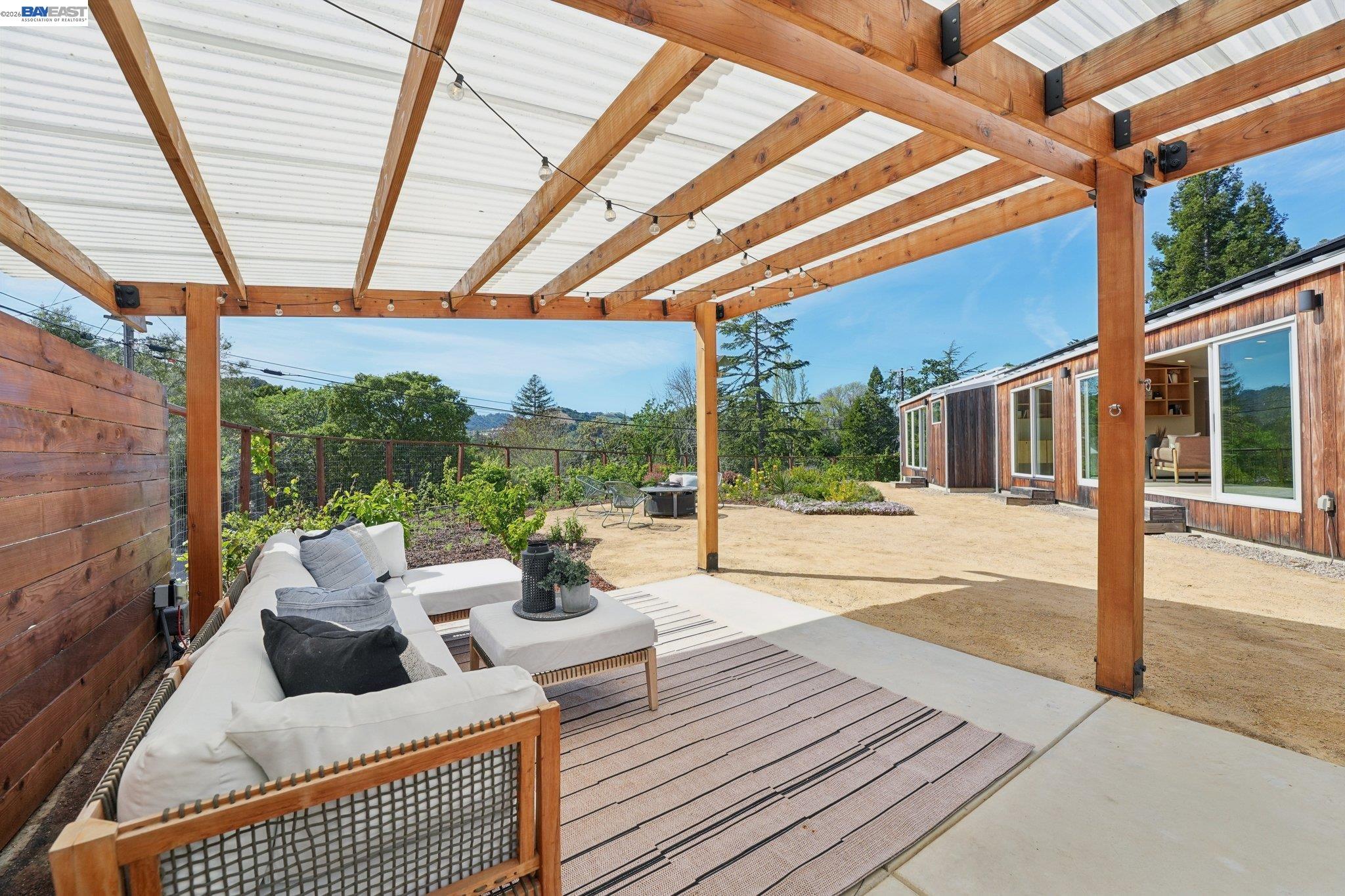 Detail Gallery Image 53 of 60 For 257 Orchard Rd, Orinda,  CA 94563 - 4 Beds | 3/1 Baths