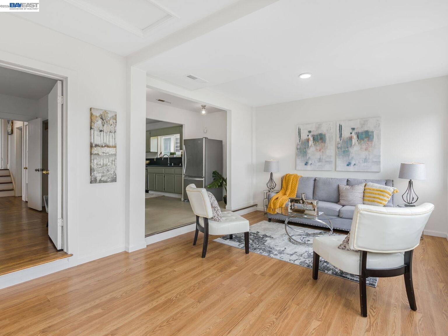 Detail Gallery Image 25 of 60 For 812 Washington Ave, Albany,  CA 94706 - 4 Beds | 2/1 Baths