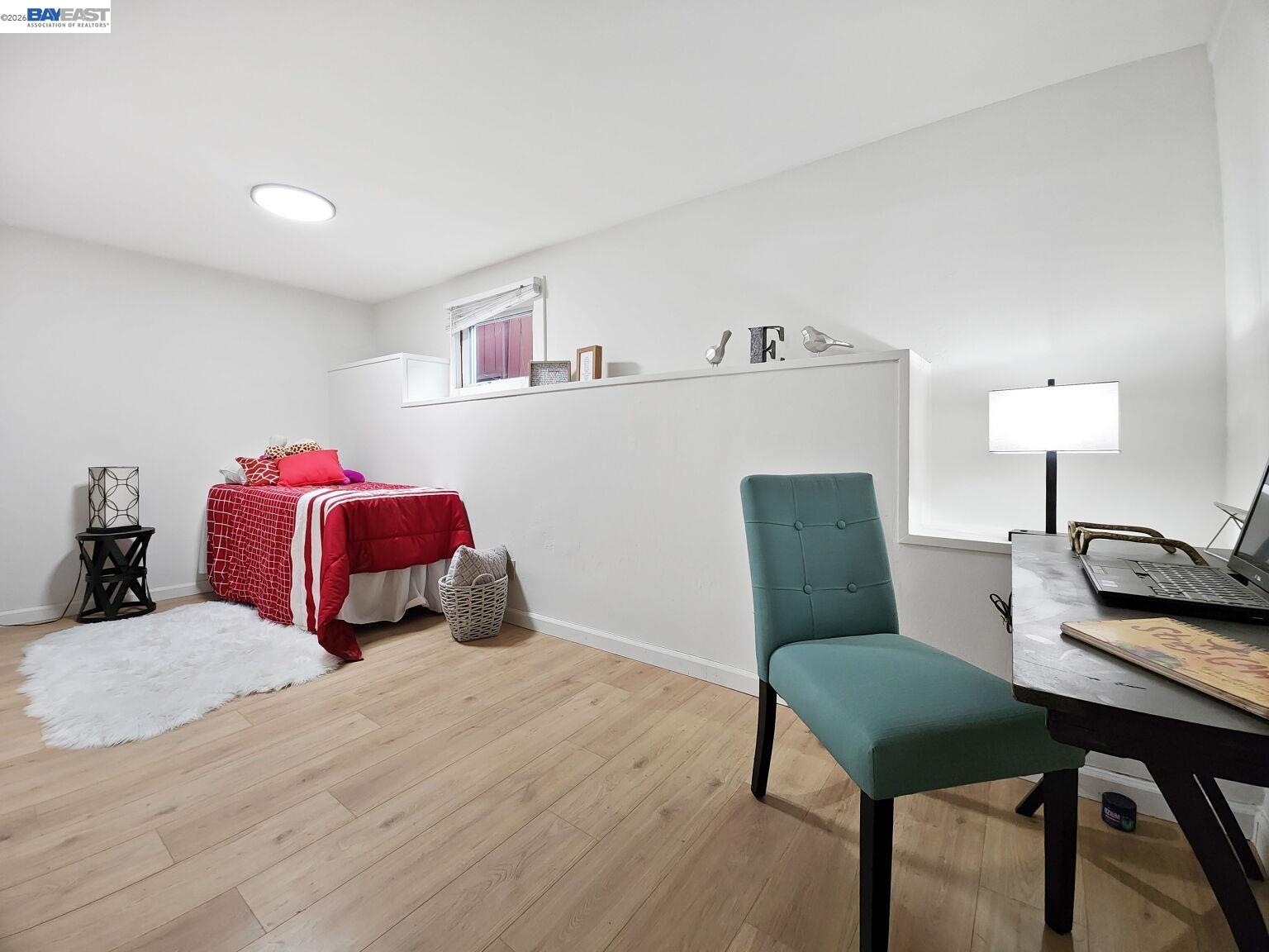 Detail Gallery Image 39 of 60 For 812 Washington Ave, Albany,  CA 94706 - 4 Beds | 2/1 Baths