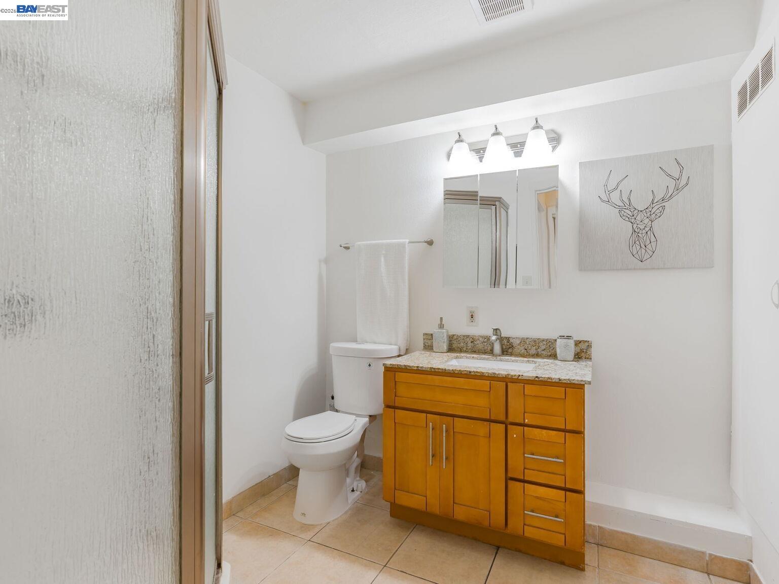 Detail Gallery Image 42 of 60 For 812 Washington Ave, Albany,  CA 94706 - 4 Beds | 2/1 Baths