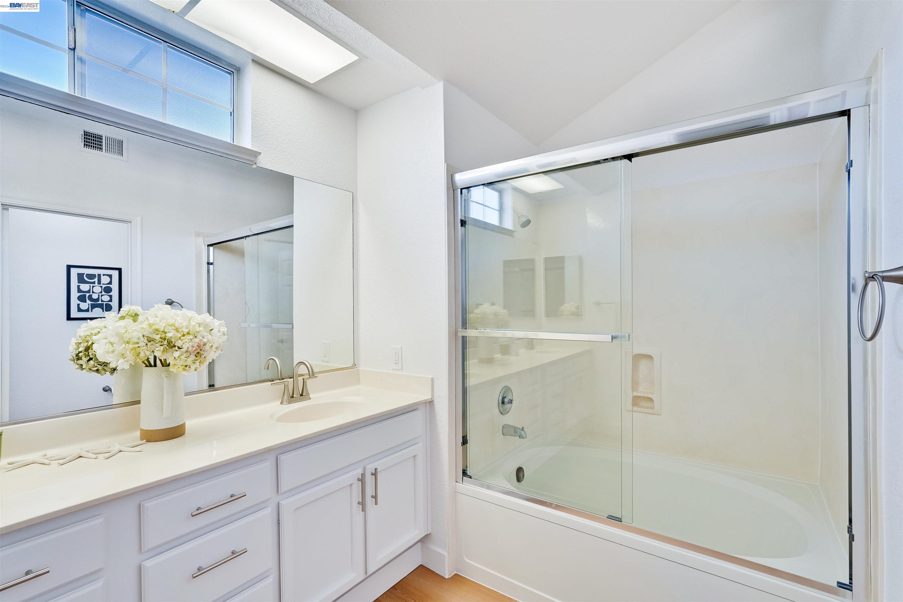 Detail Gallery Image 23 of 38 For 34743 Chanel Terrace, Fremont,  CA 94555 - 2 Beds | 2/1 Baths