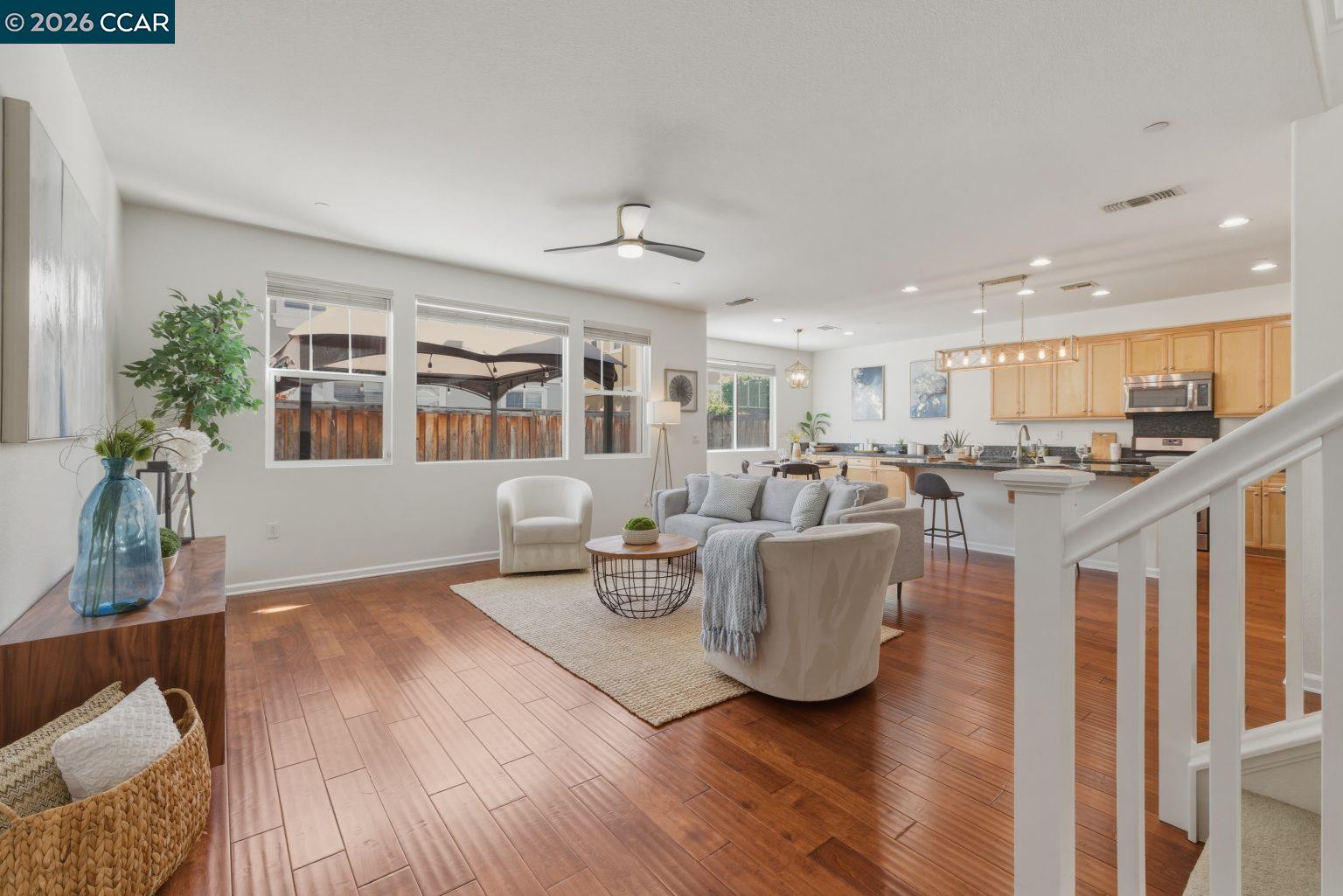 Detail Gallery Image 2 of 56 For 334 Pacifica Dr, Brentwood,  CA 94513 - 5 Beds | 3 Baths