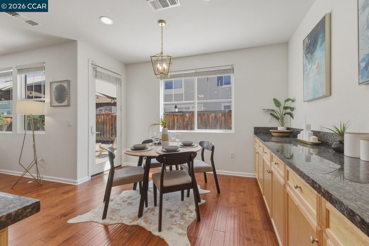 Detail Gallery Image 12 of 56 For 334 Pacifica Dr, Brentwood,  CA 94513 - 5 Beds | 3 Baths