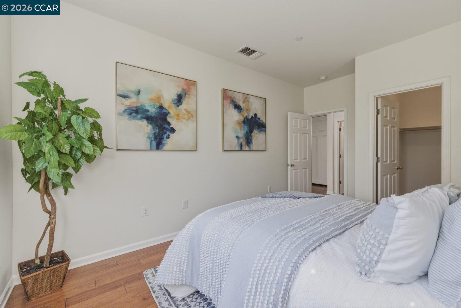 Detail Gallery Image 15 of 56 For 334 Pacifica Dr, Brentwood,  CA 94513 - 5 Beds | 3 Baths