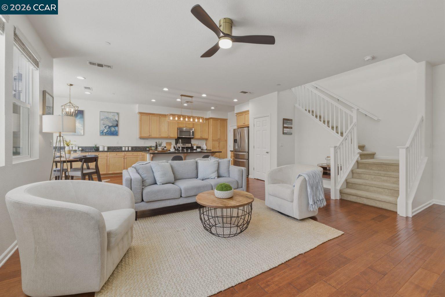 Detail Gallery Image 5 of 56 For 334 Pacifica Dr, Brentwood,  CA 94513 - 5 Beds | 3 Baths