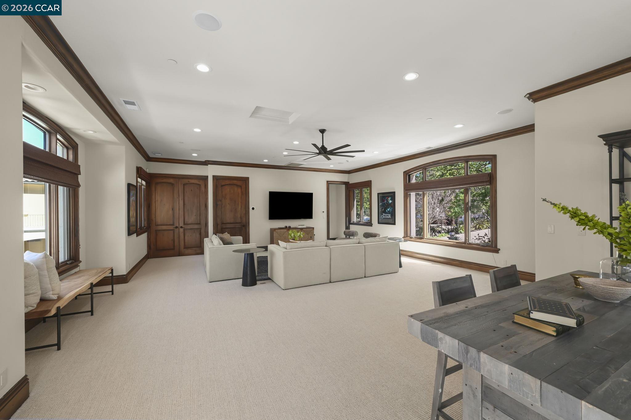 Detail Gallery Image 21 of 60 For 2080 Calle Los Callados, Diablo,  CA 94528 - 5 Beds | 7/1 Baths