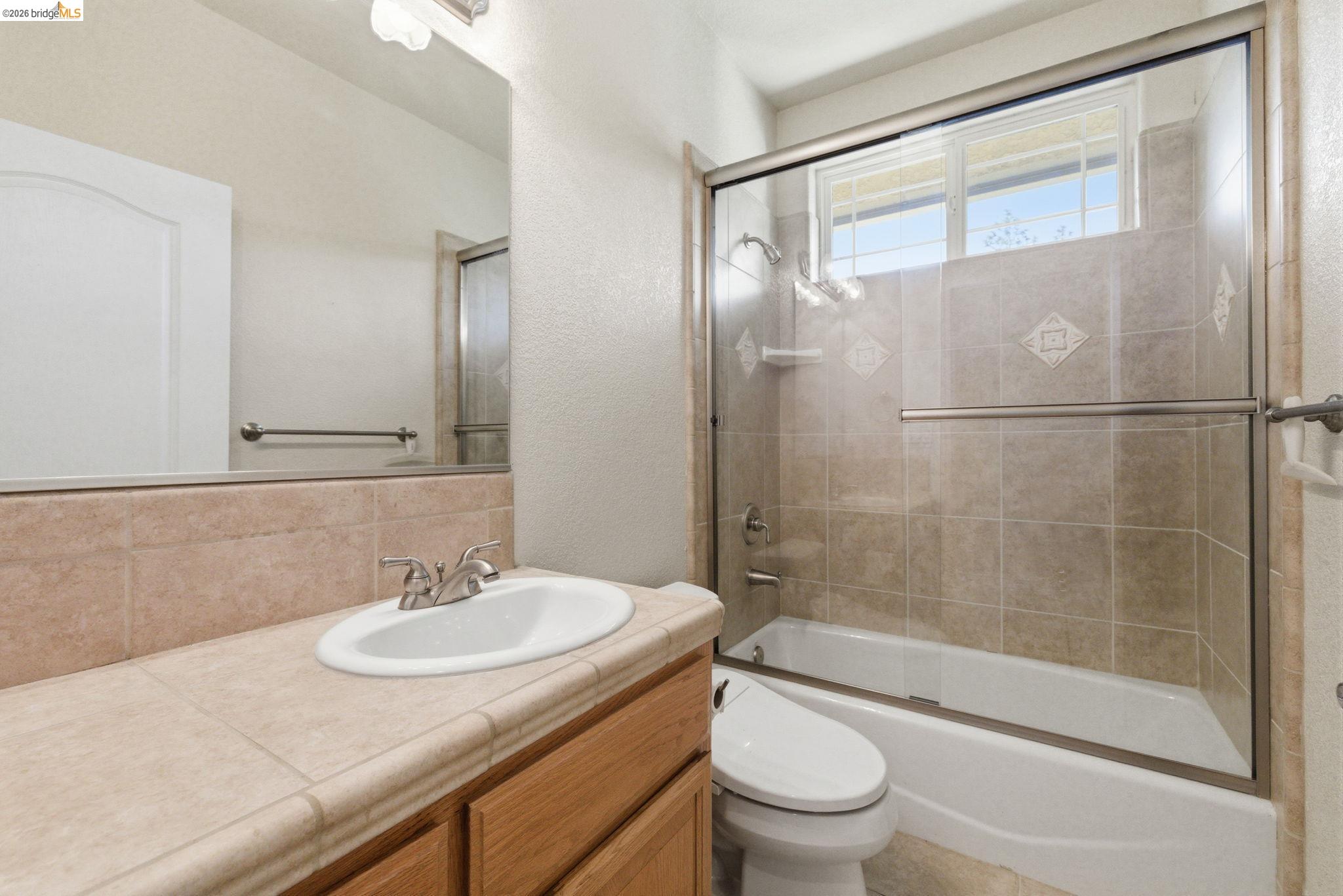 Detail Gallery Image 31 of 43 For 20245 Tuolumne Rd North, Tuolumne,  CA 95379 - 3 Beds | 3 Baths