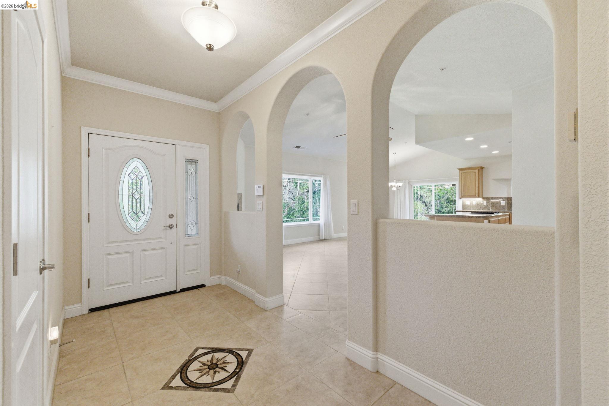 Detail Gallery Image 5 of 43 For 20245 Tuolumne Rd North, Tuolumne,  CA 95379 - 3 Beds | 3 Baths