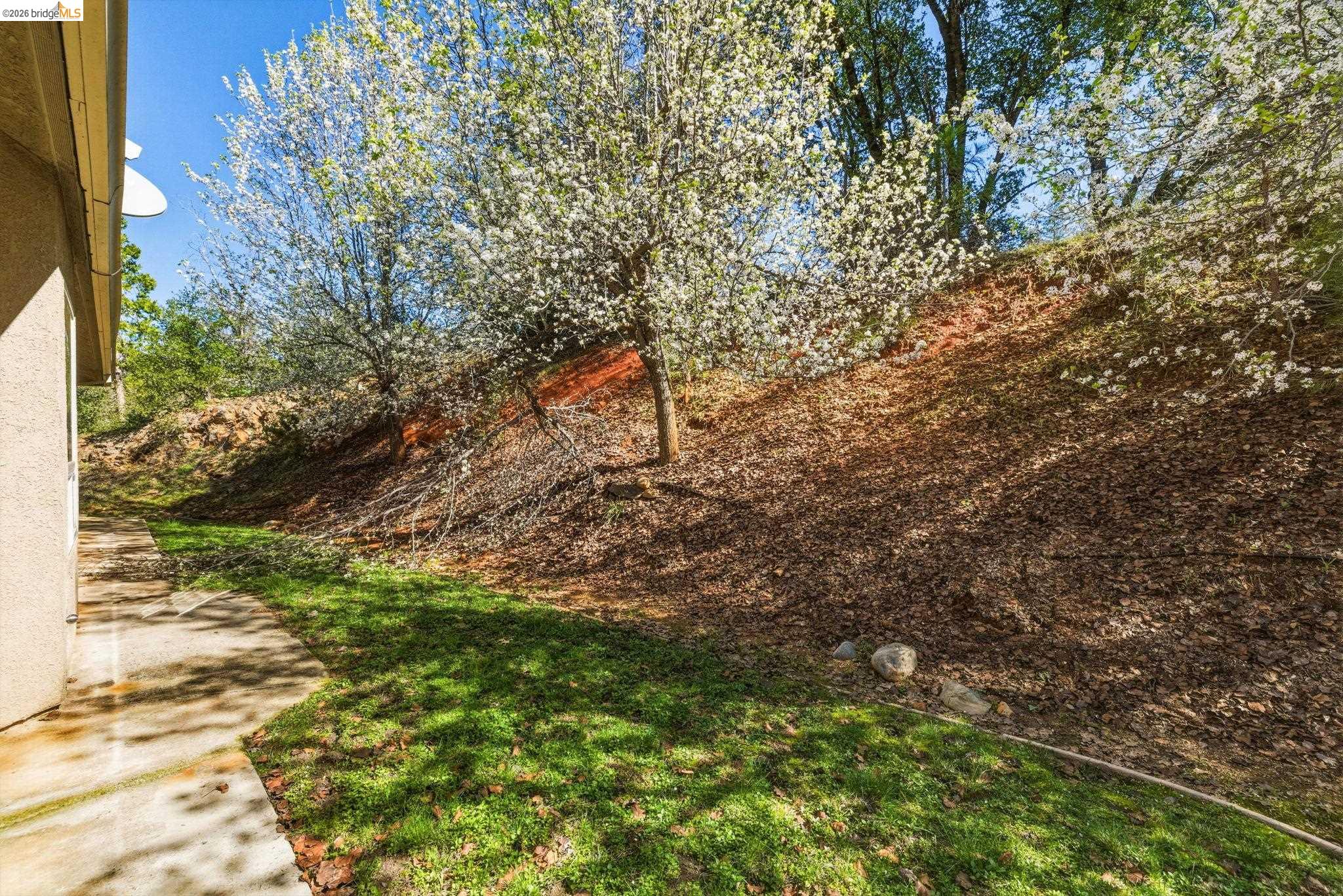 Detail Gallery Image 42 of 43 For 20245 Tuolumne Rd North, Tuolumne,  CA 95379 - 3 Beds | 3 Baths