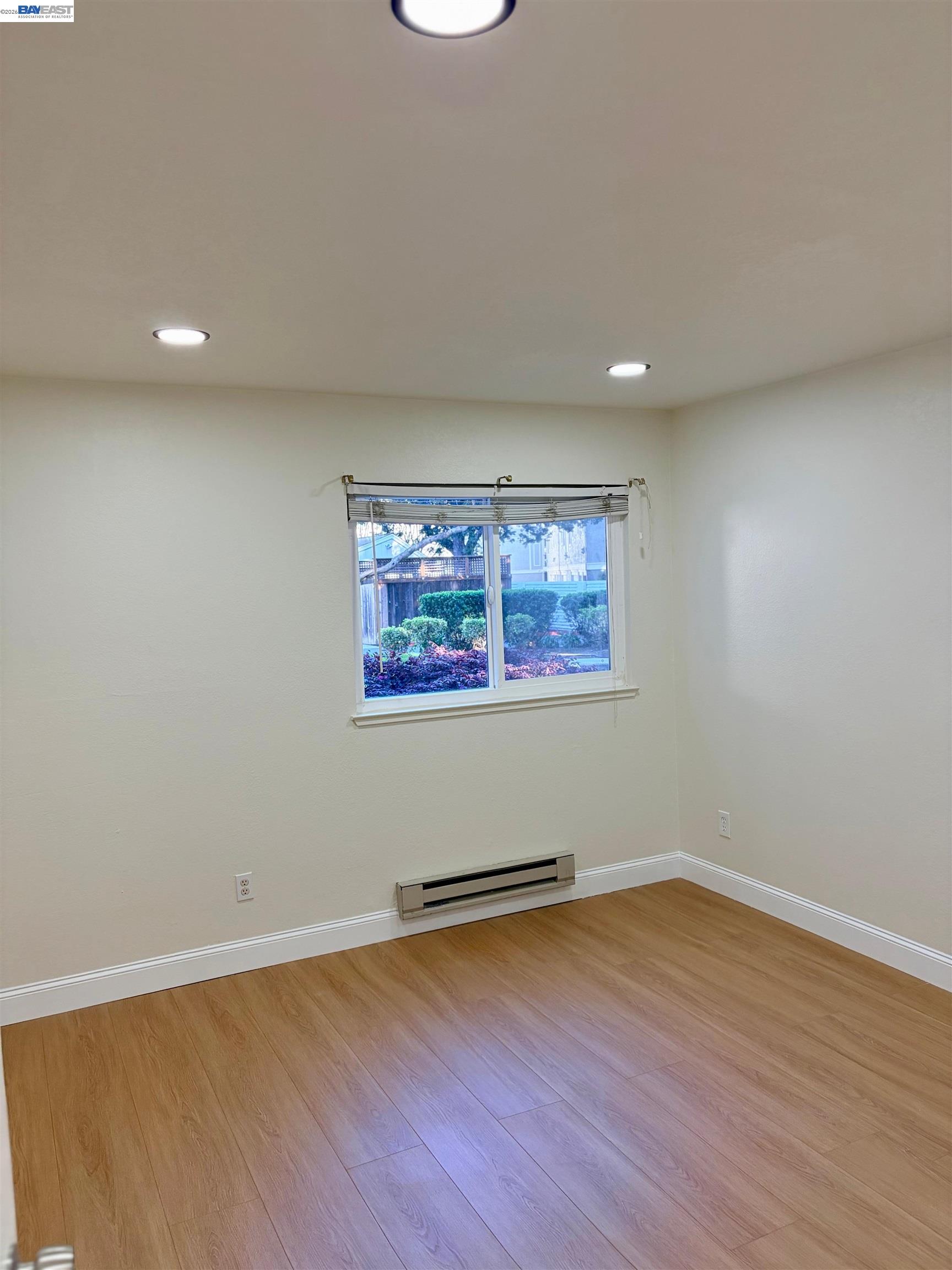 Photo #12: 41127932 Listing: Photo #12