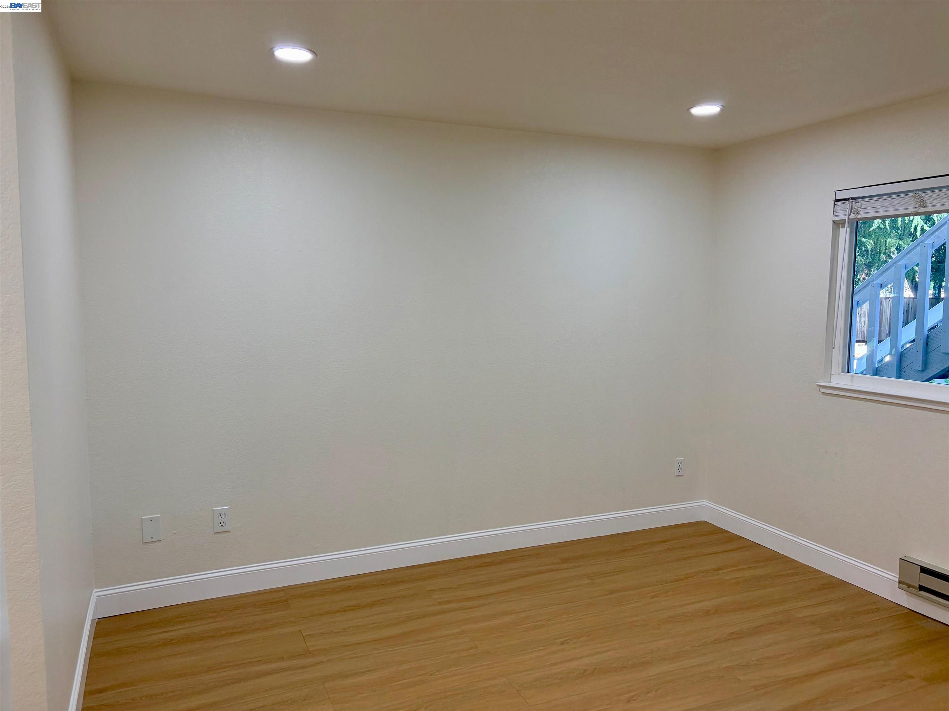 Photo #9: 41127932 Listing: Photo #9