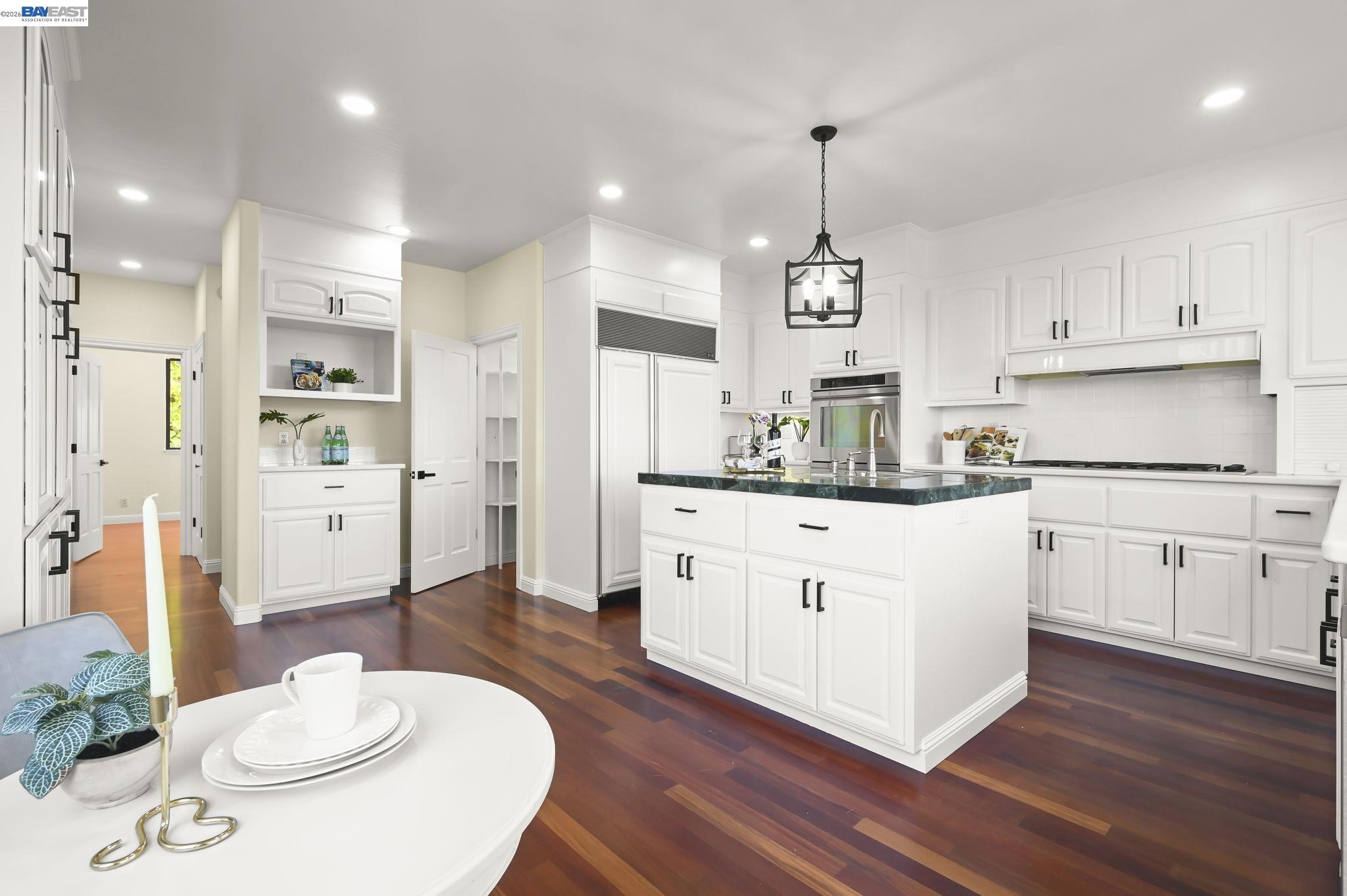 Detail Gallery Image 14 of 38 For 783 Solana Dr, Lafayette,  CA 94549 - 4 Beds | 4/1 Baths