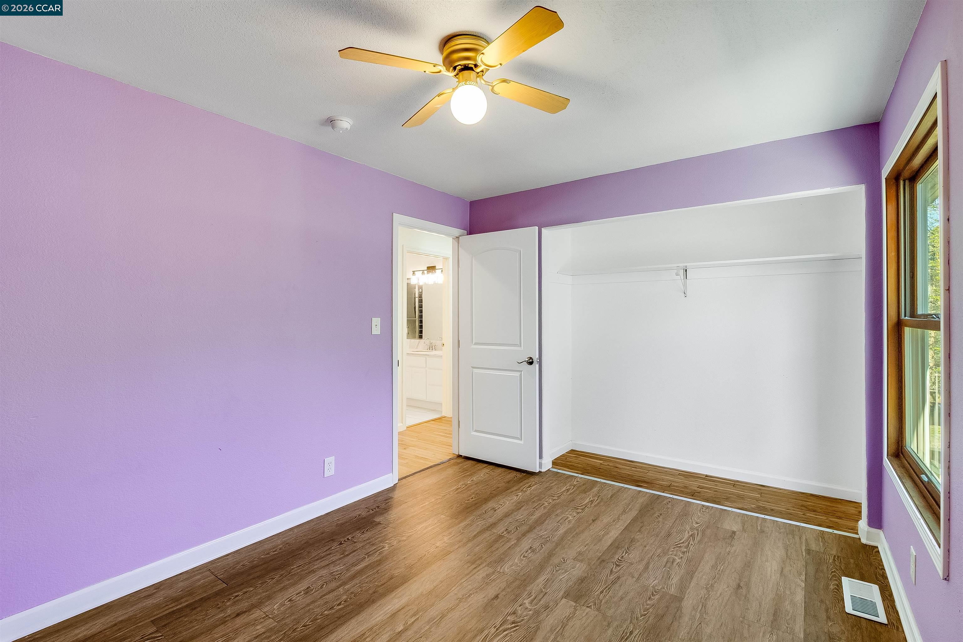 Detail Gallery Image 22 of 54 For 5264 Sunset Dr, El Sobrante,  CA 94803 - 4 Beds | 3 Baths