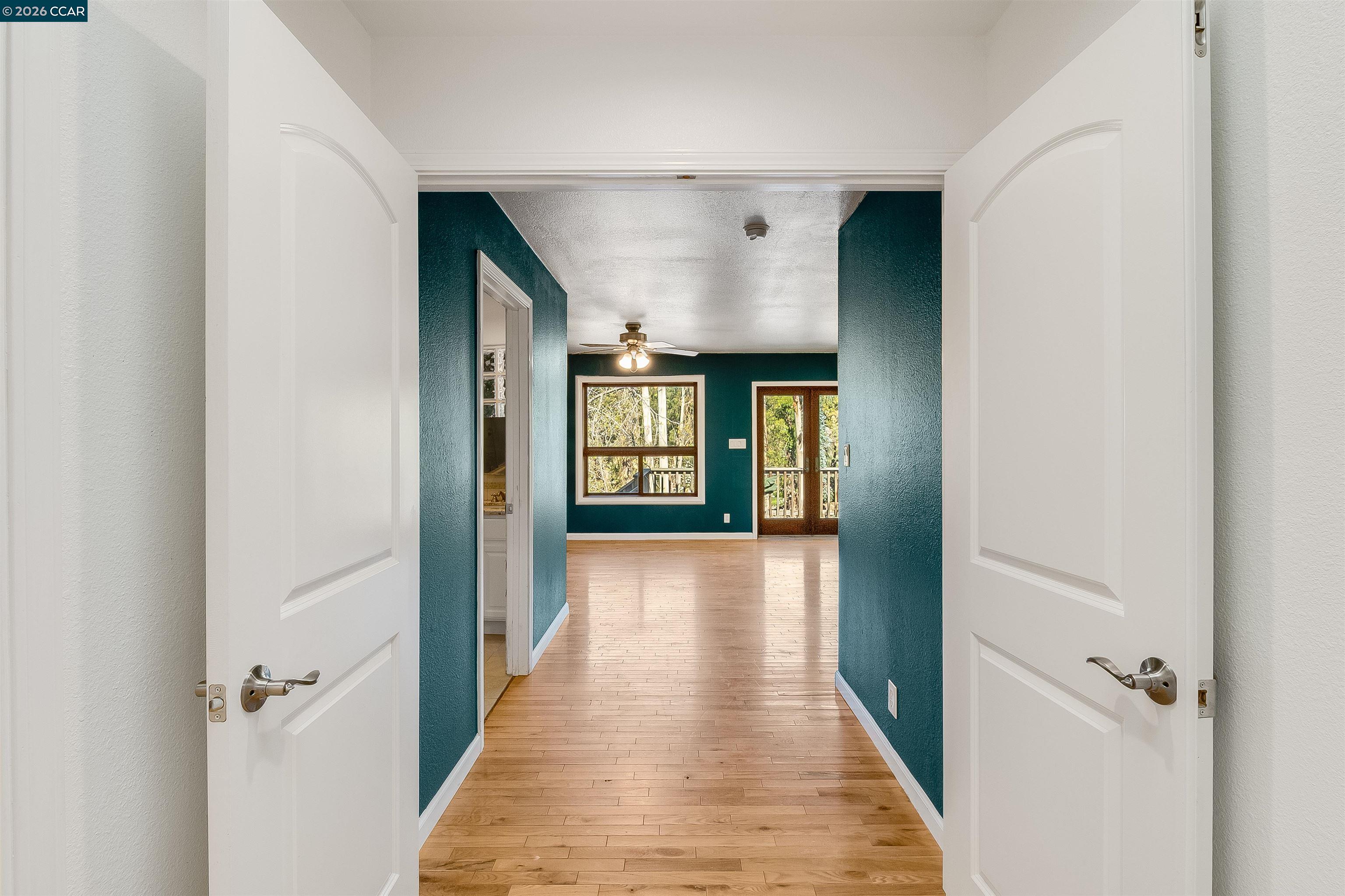 Detail Gallery Image 29 of 54 For 5264 Sunset Dr, El Sobrante,  CA 94803 - 4 Beds | 3 Baths