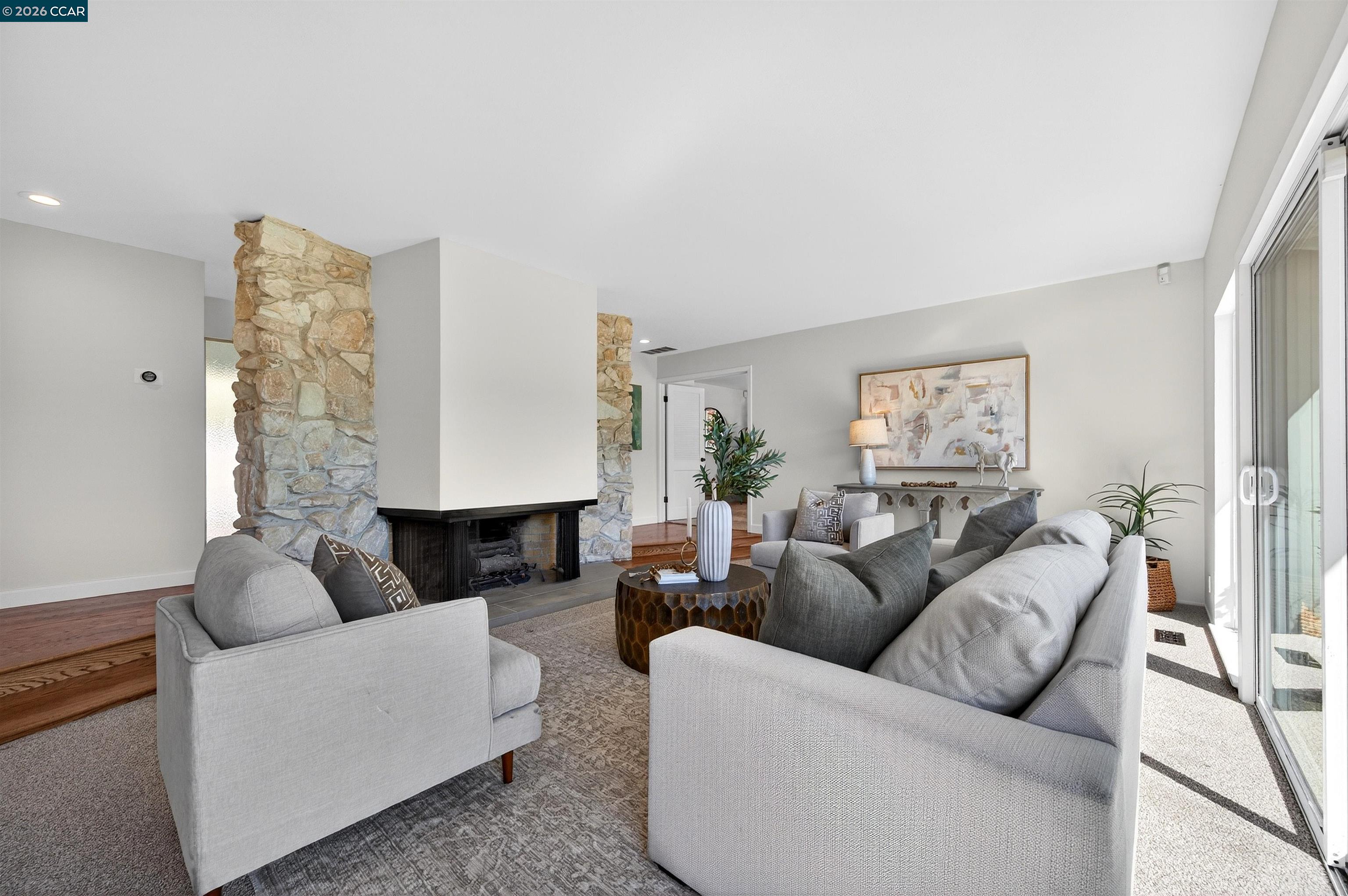 Detail Gallery Image 11 of 46 For 157 Fernwood Dr, Moraga,  CA 94556 - 4 Beds | 2 Baths