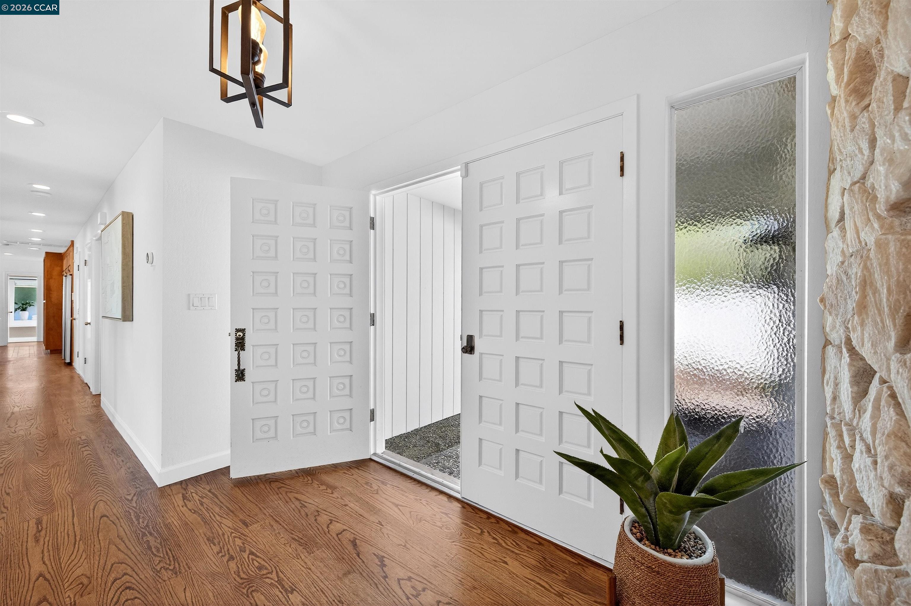 Detail Gallery Image 5 of 46 For 157 Fernwood Dr, Moraga,  CA 94556 - 4 Beds | 2 Baths