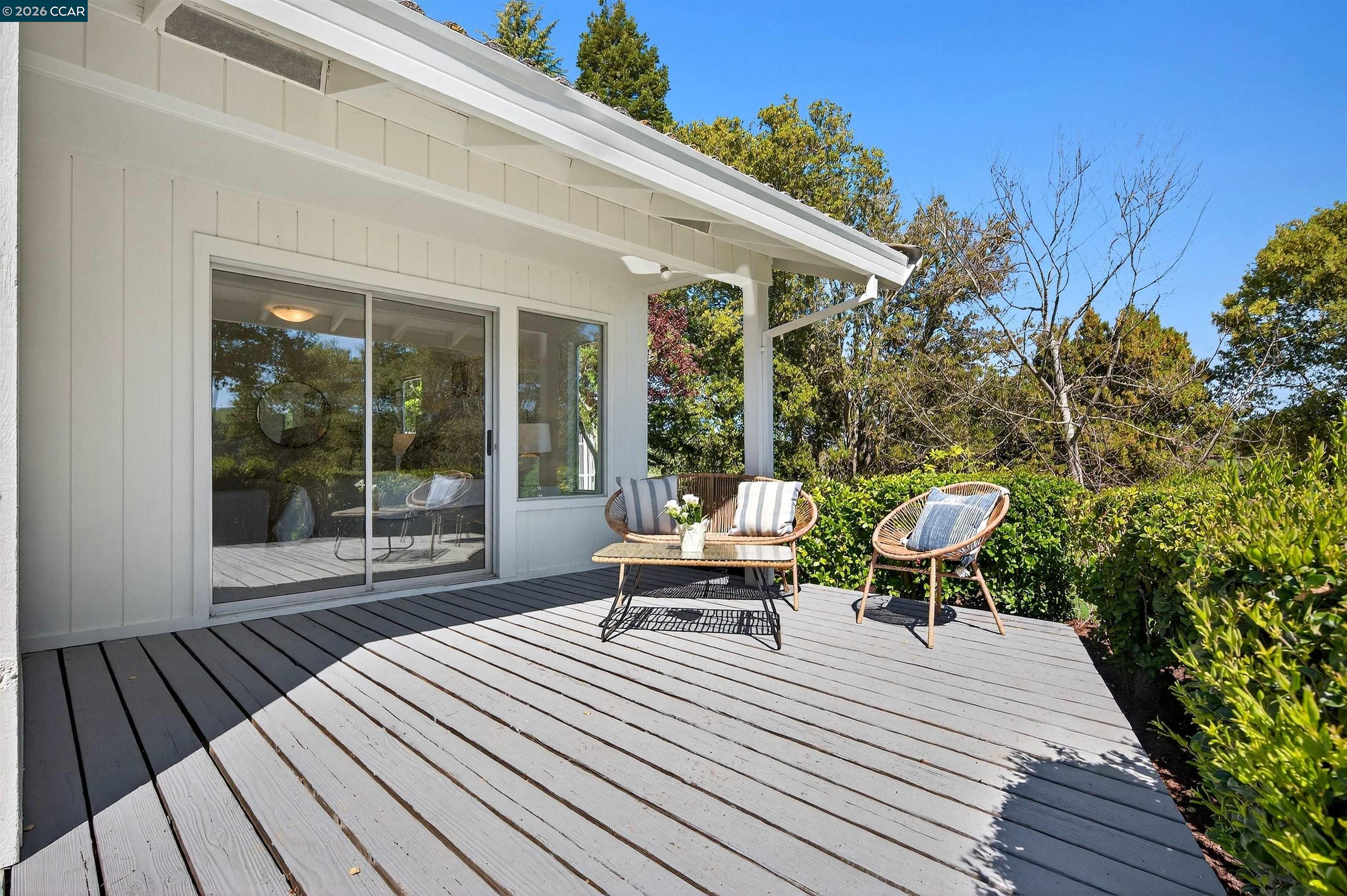 Detail Gallery Image 41 of 46 For 157 Fernwood Dr, Moraga,  CA 94556 - 4 Beds | 2 Baths