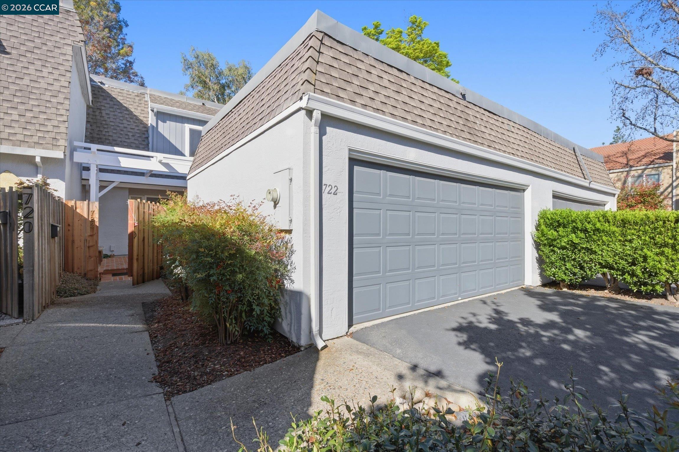 Detail Gallery Image 2 of 40 For 722 Tampico, Walnut Creek,  CA 94598 - 3 Beds | 2/1 Baths