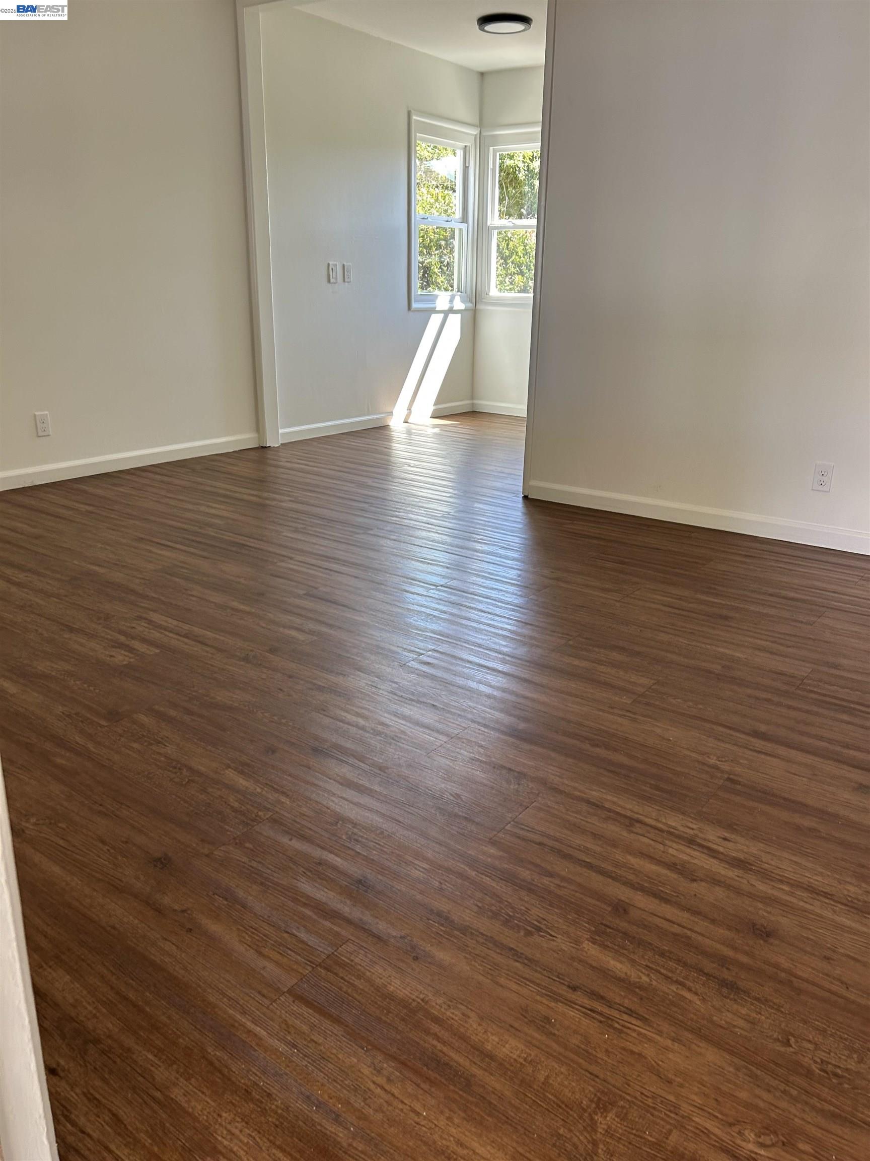 Detail Gallery Image 2 of 9 For 5418 Solano Ave, Richmond,  CA 94805 - 2 Beds | 1 Baths