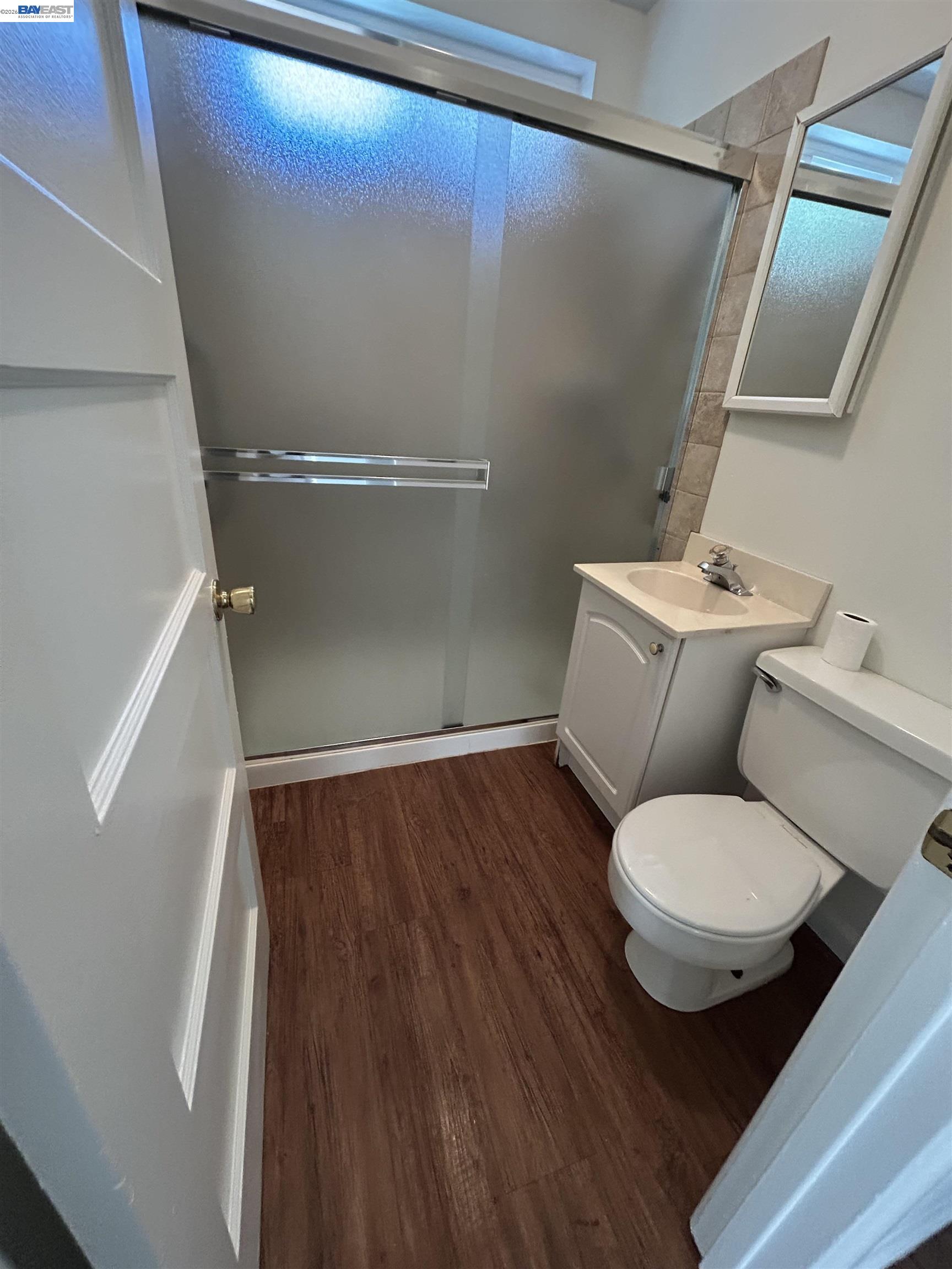 Detail Gallery Image 6 of 9 For 5418 Solano Ave, Richmond,  CA 94805 - 2 Beds | 1 Baths