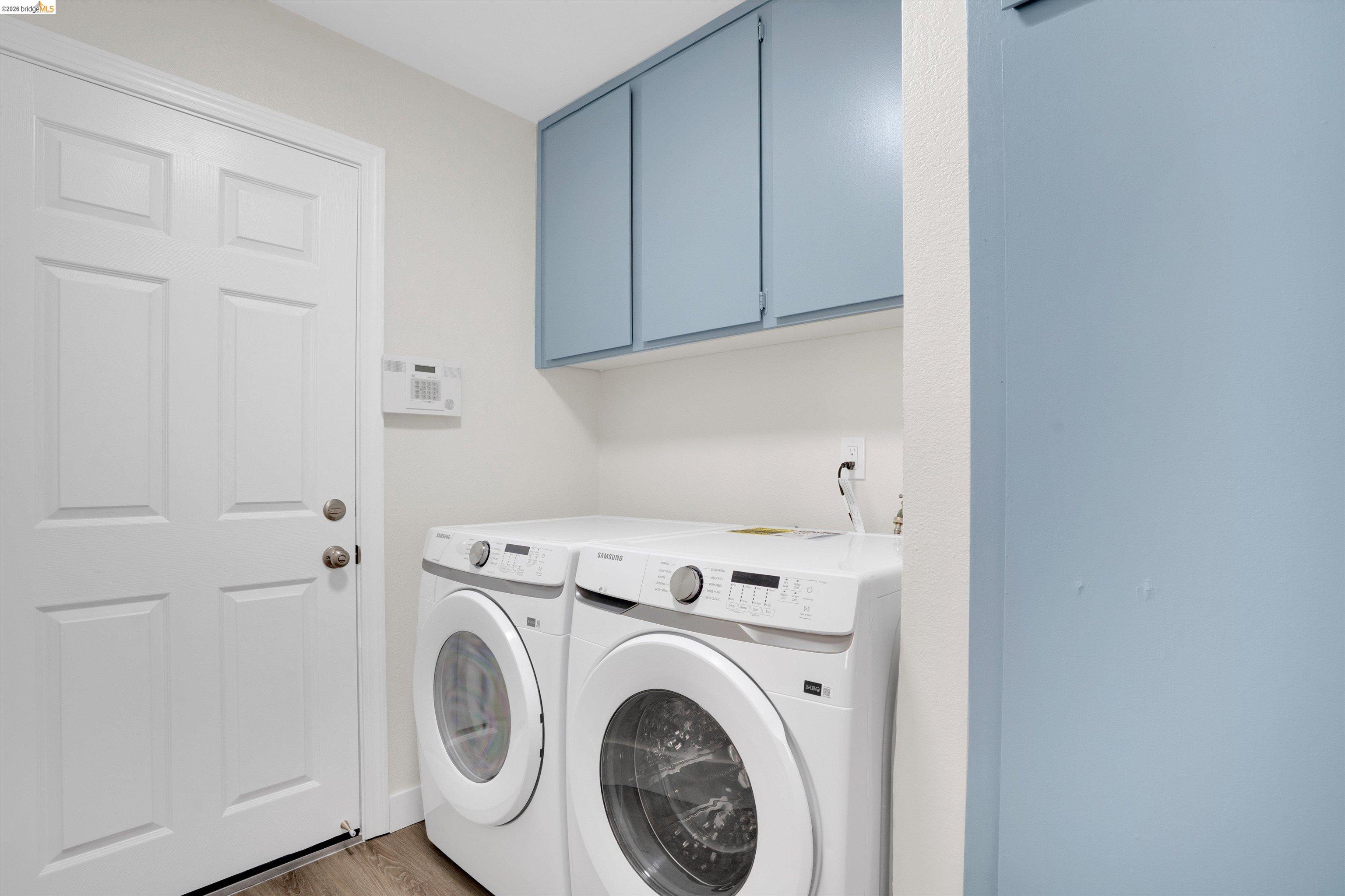 Detail Gallery Image 29 of 46 For 2921 Honeysuckle Cir, Antioch,  CA 94531 - 4 Beds | 2 Baths