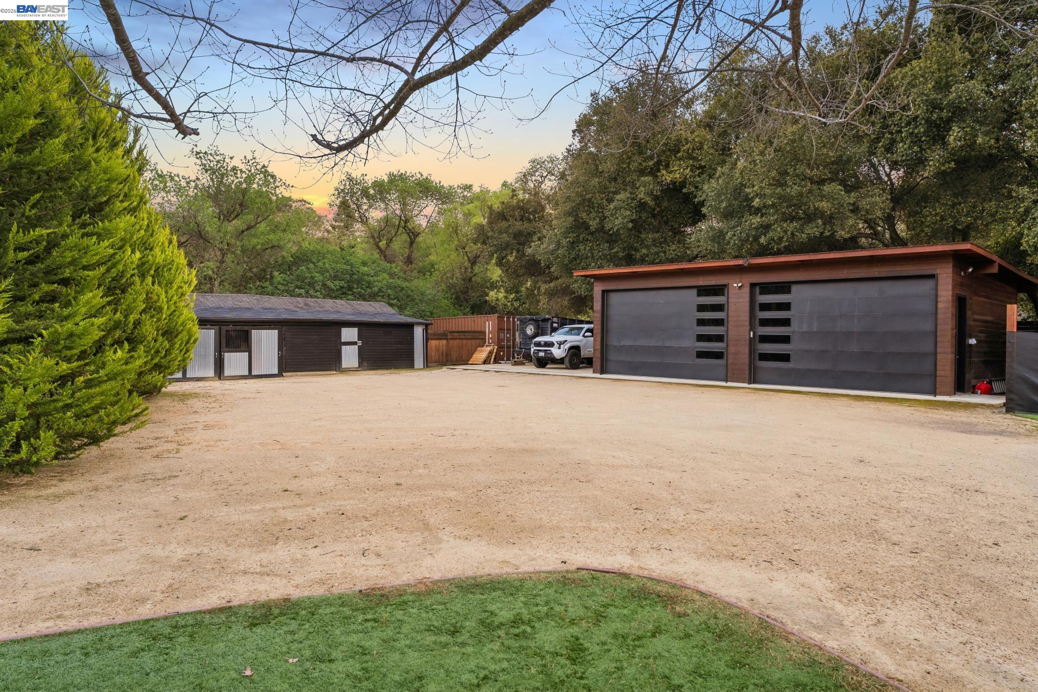 Detail Gallery Image 12 of 60 For 4725 Morgan Territory Road, Clayton,  CA 94517 - 5 Beds | 4/1 Baths