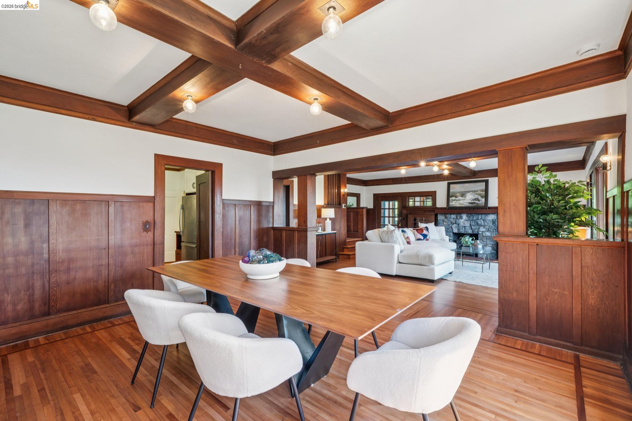 Detail Gallery Image 18 of 60 For 813 San Diego Road, Berkeley,  CA 94707 - 4 Beds | 3 Baths