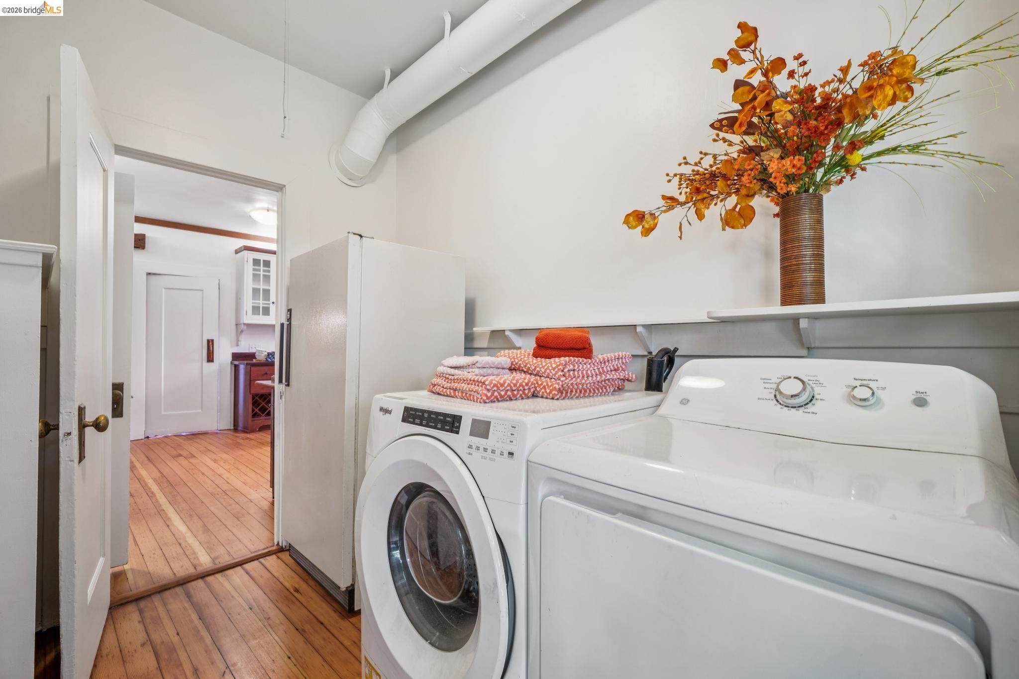 Detail Gallery Image 25 of 60 For 813 San Diego Road, Berkeley,  CA 94707 - 4 Beds | 3 Baths