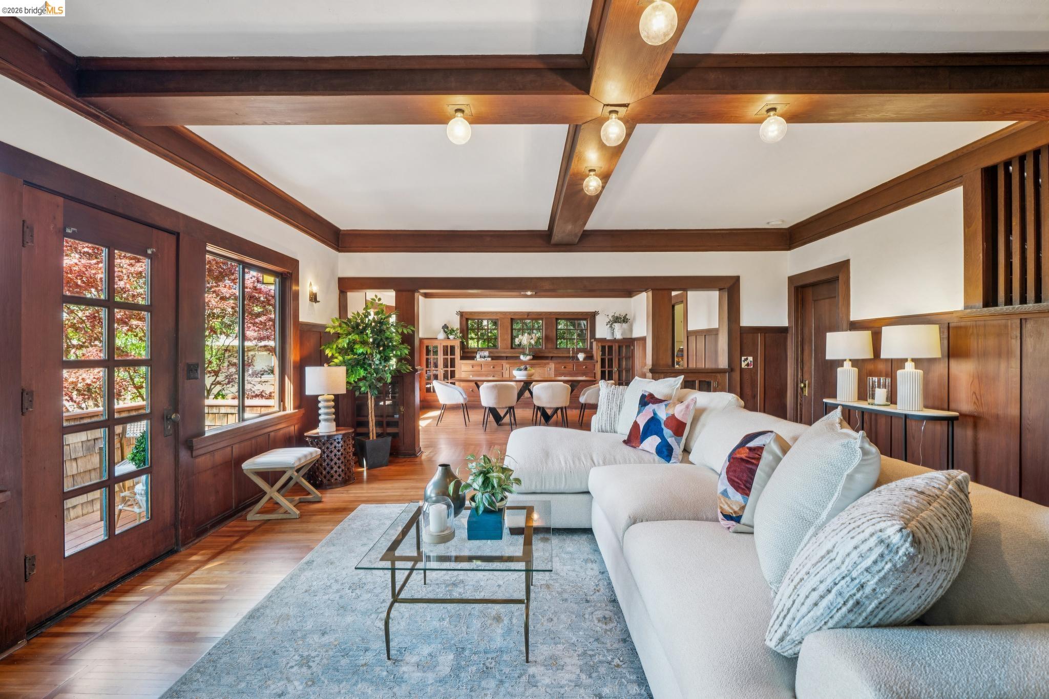 Detail Gallery Image 4 of 60 For 813 San Diego Road, Berkeley,  CA 94707 - 4 Beds | 3 Baths