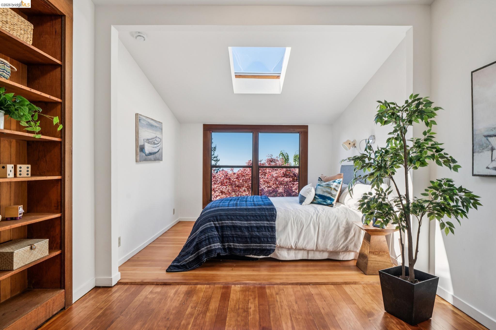 Detail Gallery Image 43 of 60 For 813 San Diego Road, Berkeley,  CA 94707 - 4 Beds | 3 Baths