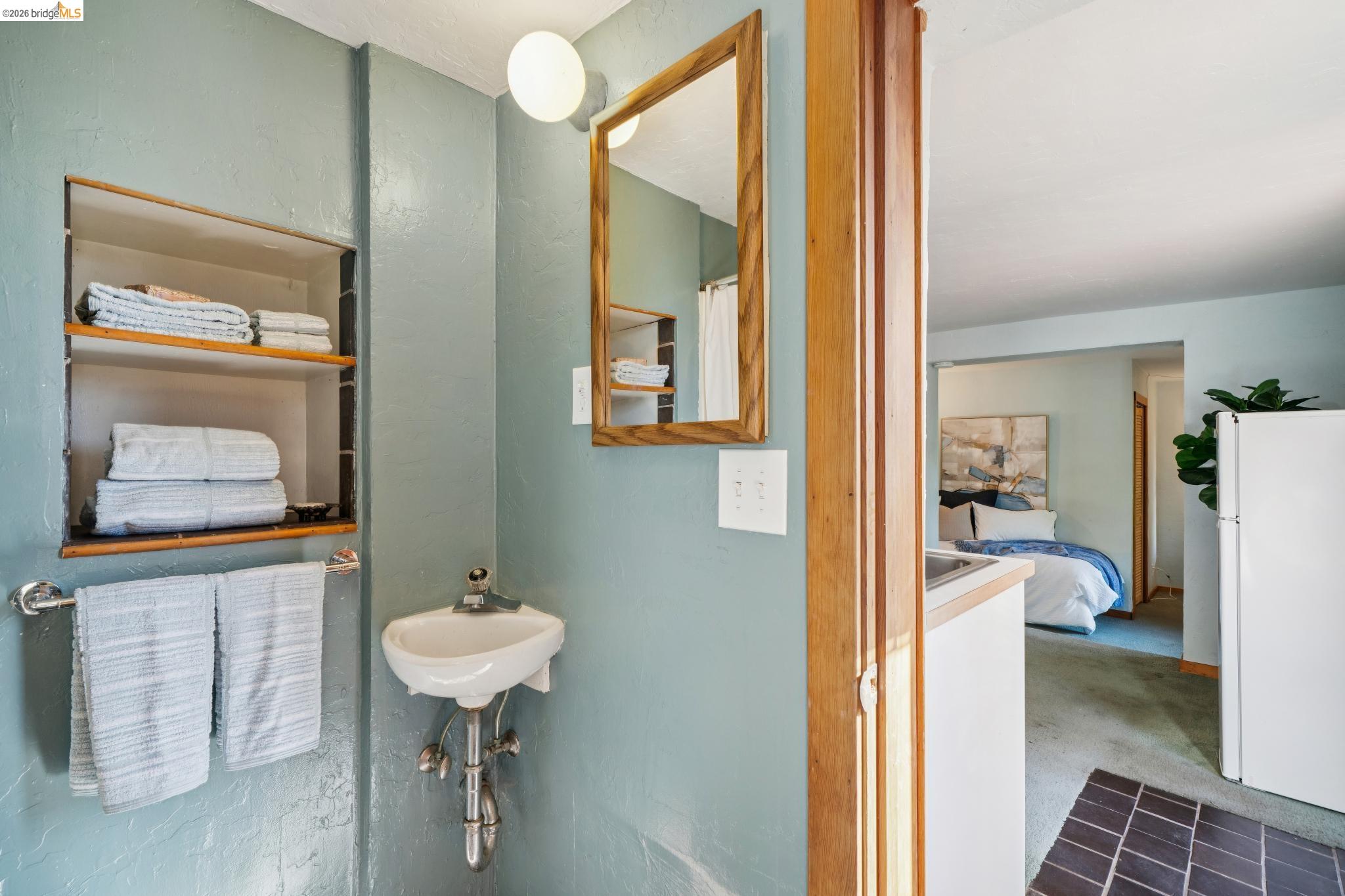 Detail Gallery Image 57 of 60 For 813 San Diego Road, Berkeley,  CA 94707 - 4 Beds | 3 Baths