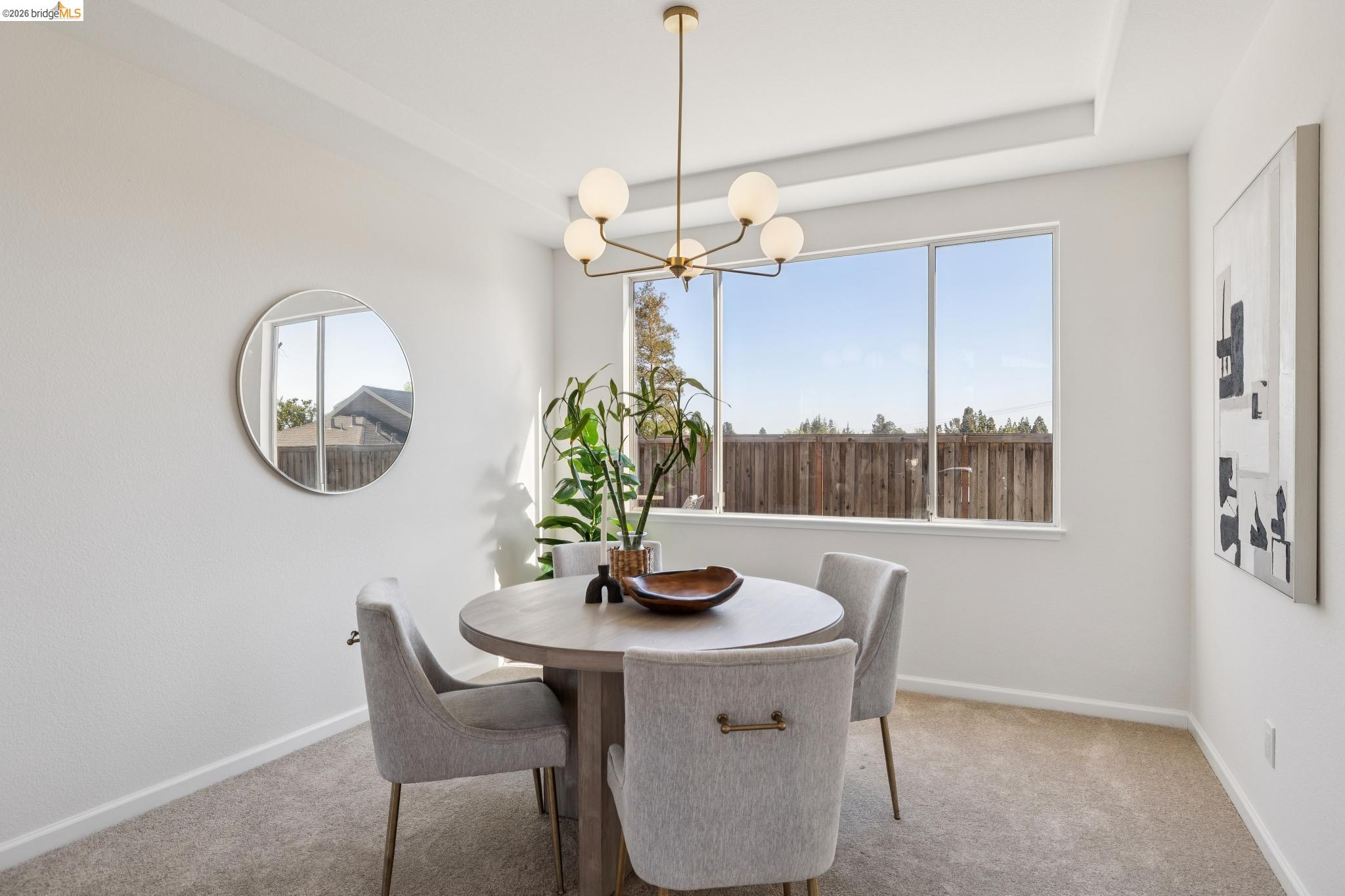 Detail Gallery Image 11 of 60 For 2004 Fries Ct, Martinez,  CA 94553 - 4 Beds | 2/1 Baths