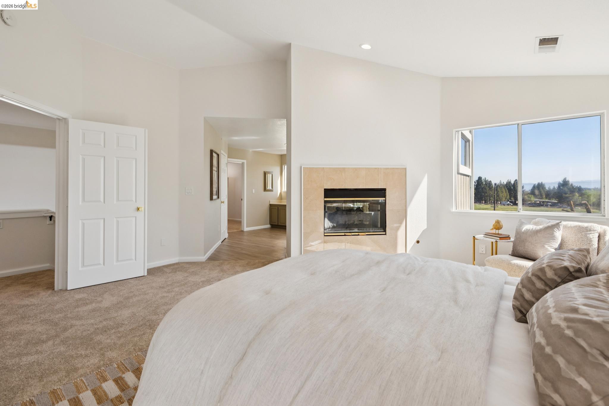 Detail Gallery Image 37 of 60 For 2004 Fries Ct, Martinez,  CA 94553 - 4 Beds | 2/1 Baths