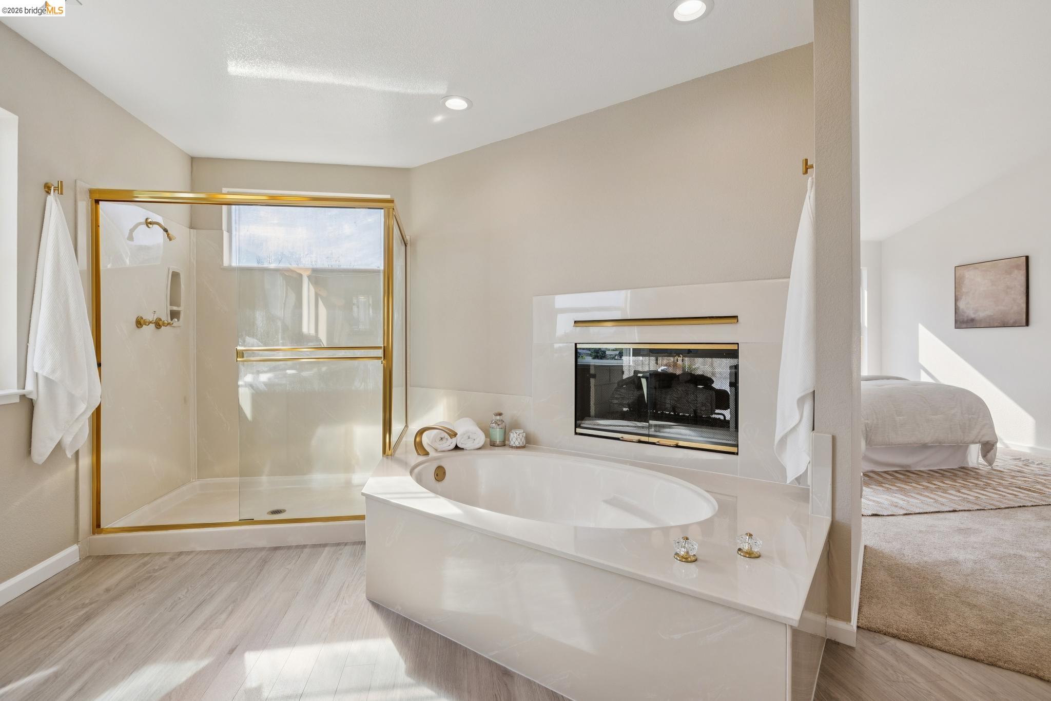 Detail Gallery Image 43 of 60 For 2004 Fries Ct, Martinez,  CA 94553 - 4 Beds | 2/1 Baths