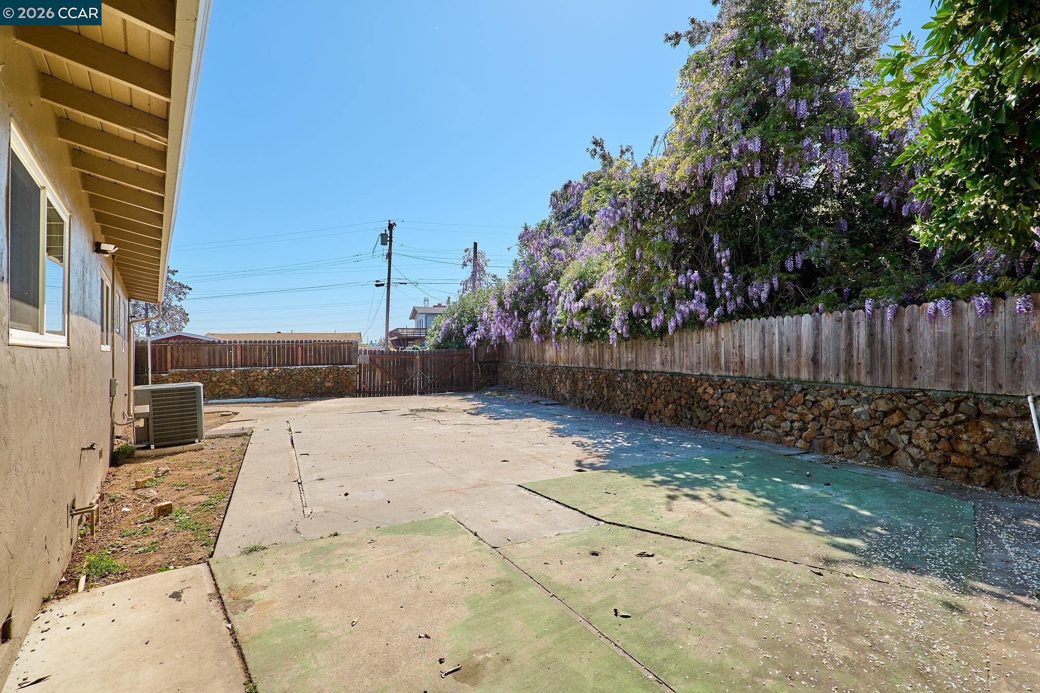 Detail Gallery Image 25 of 25 For 620 Lynn Ave, Antioch,  CA 94509 - 4 Beds | 2 Baths