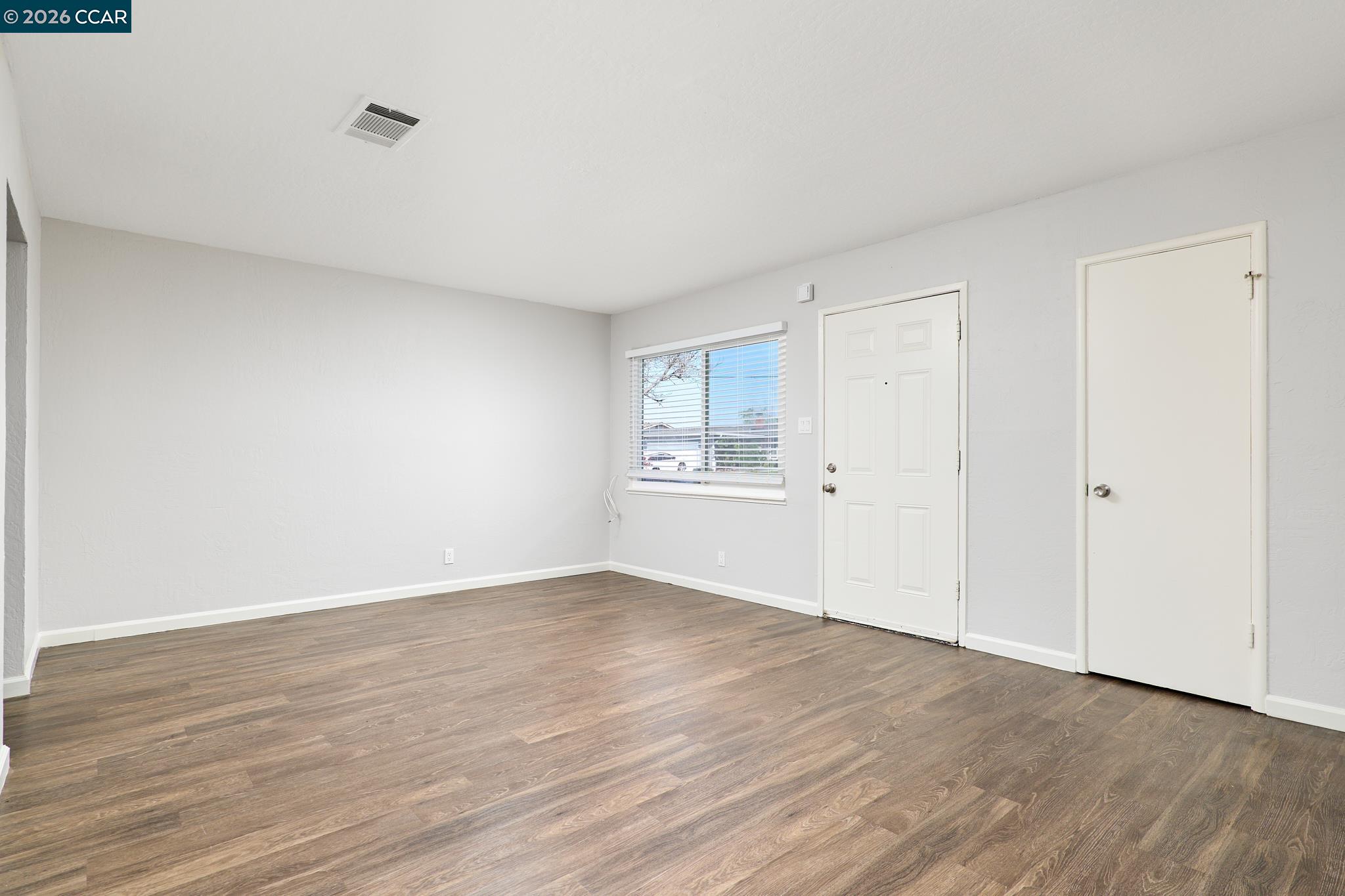 Detail Gallery Image 10 of 25 For 620 Lynn Ave, Antioch,  CA 94509 - 4 Beds | 2 Baths