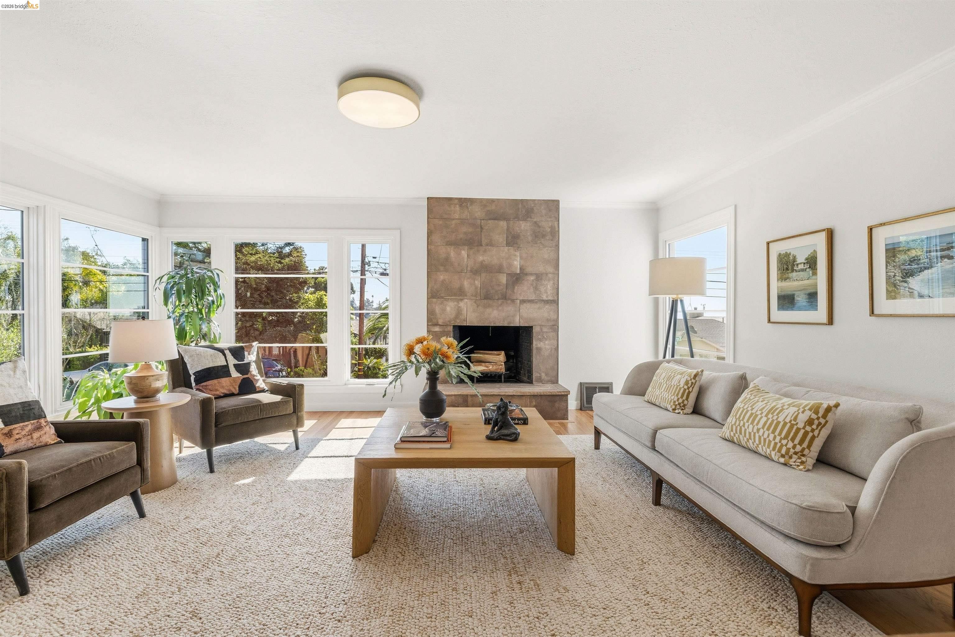 Detail Gallery Image 17 of 60 For 4484 Tulip Ave, Oakland,  CA 94619 - 3 Beds | 2 Baths