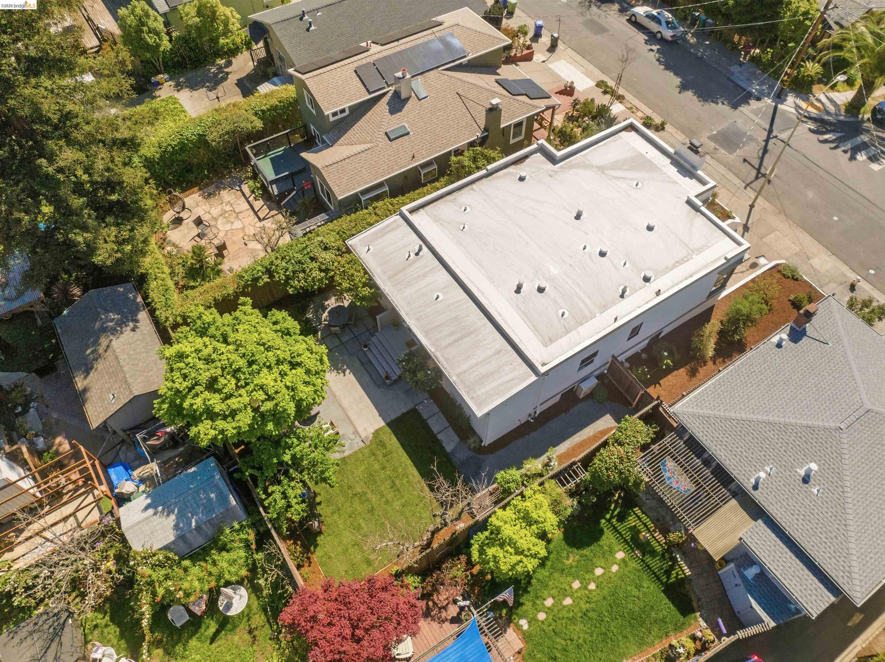 Detail Gallery Image 49 of 60 For 4484 Tulip Ave, Oakland,  CA 94619 - 3 Beds | 2 Baths