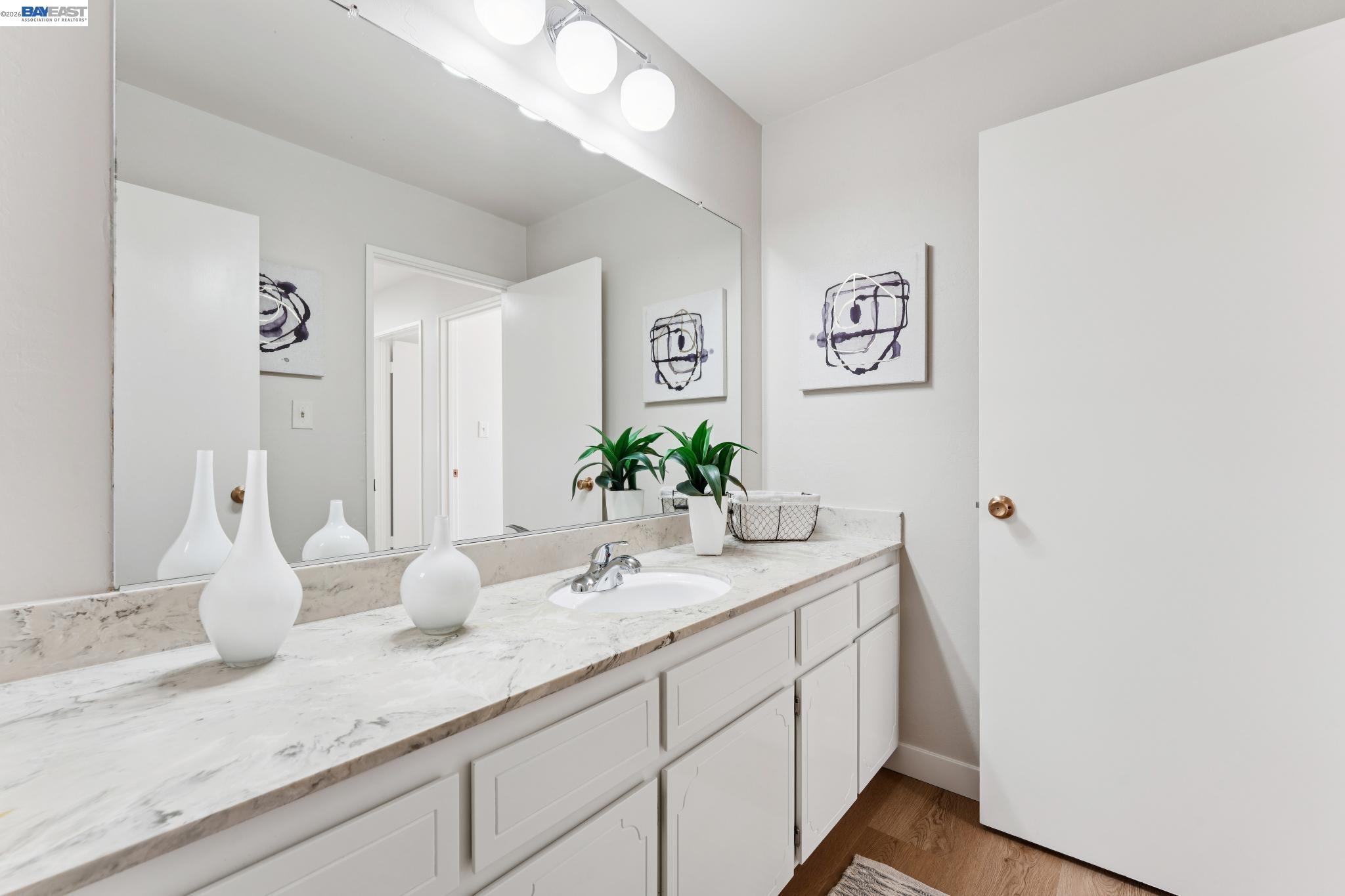 Photo #24: 41127969 Listing: Photo #24