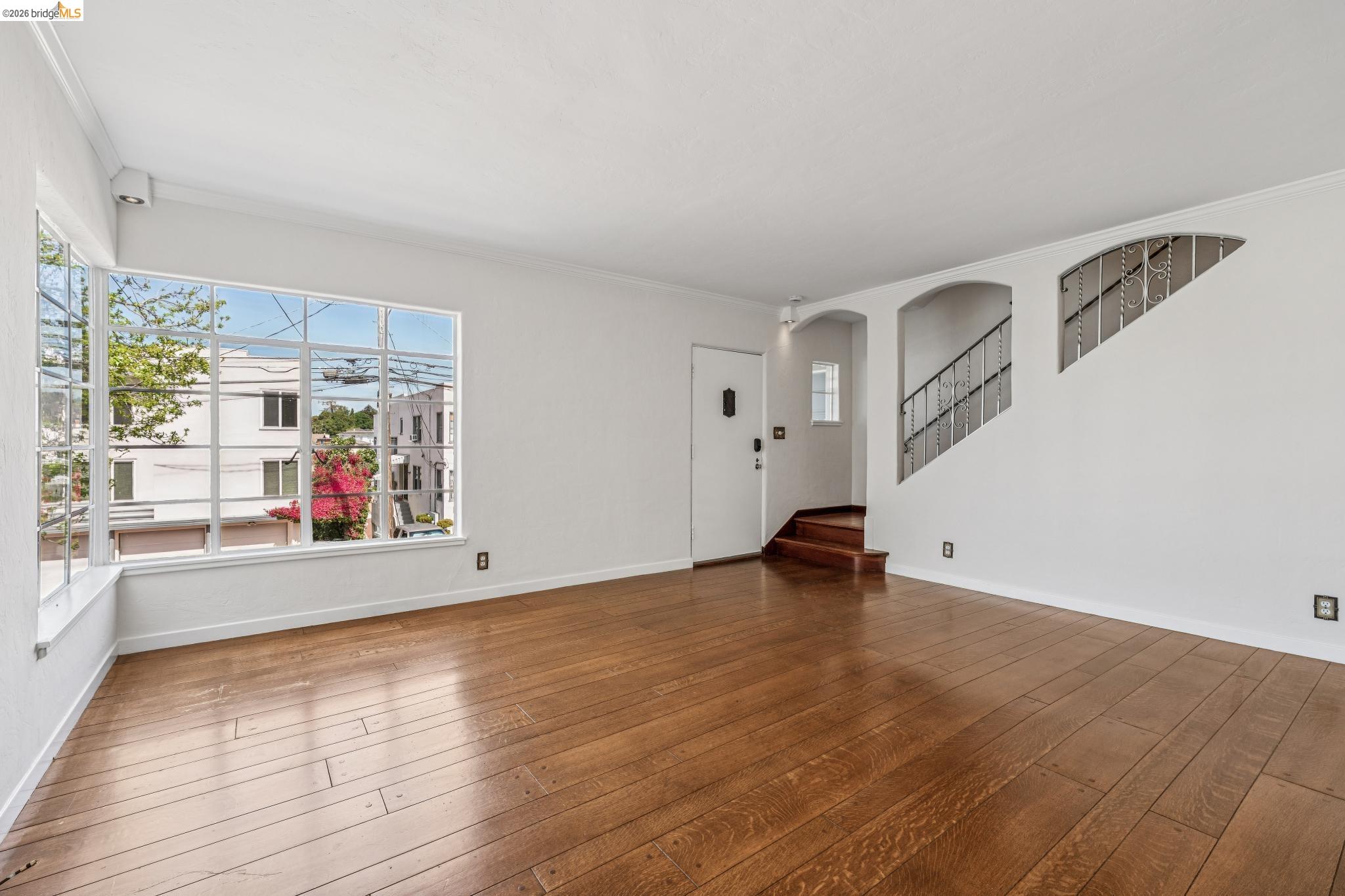 Detail Gallery Image 31 of 60 For 2306 Ivy Dr, Oakland,  CA 94606 - – Beds | – Baths