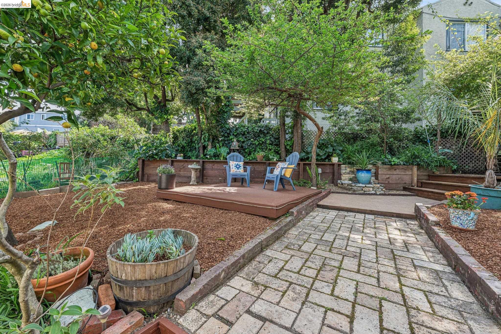 Detail Gallery Image 44 of 60 For 2306 Ivy Dr, Oakland,  CA 94606 - – Beds | – Baths