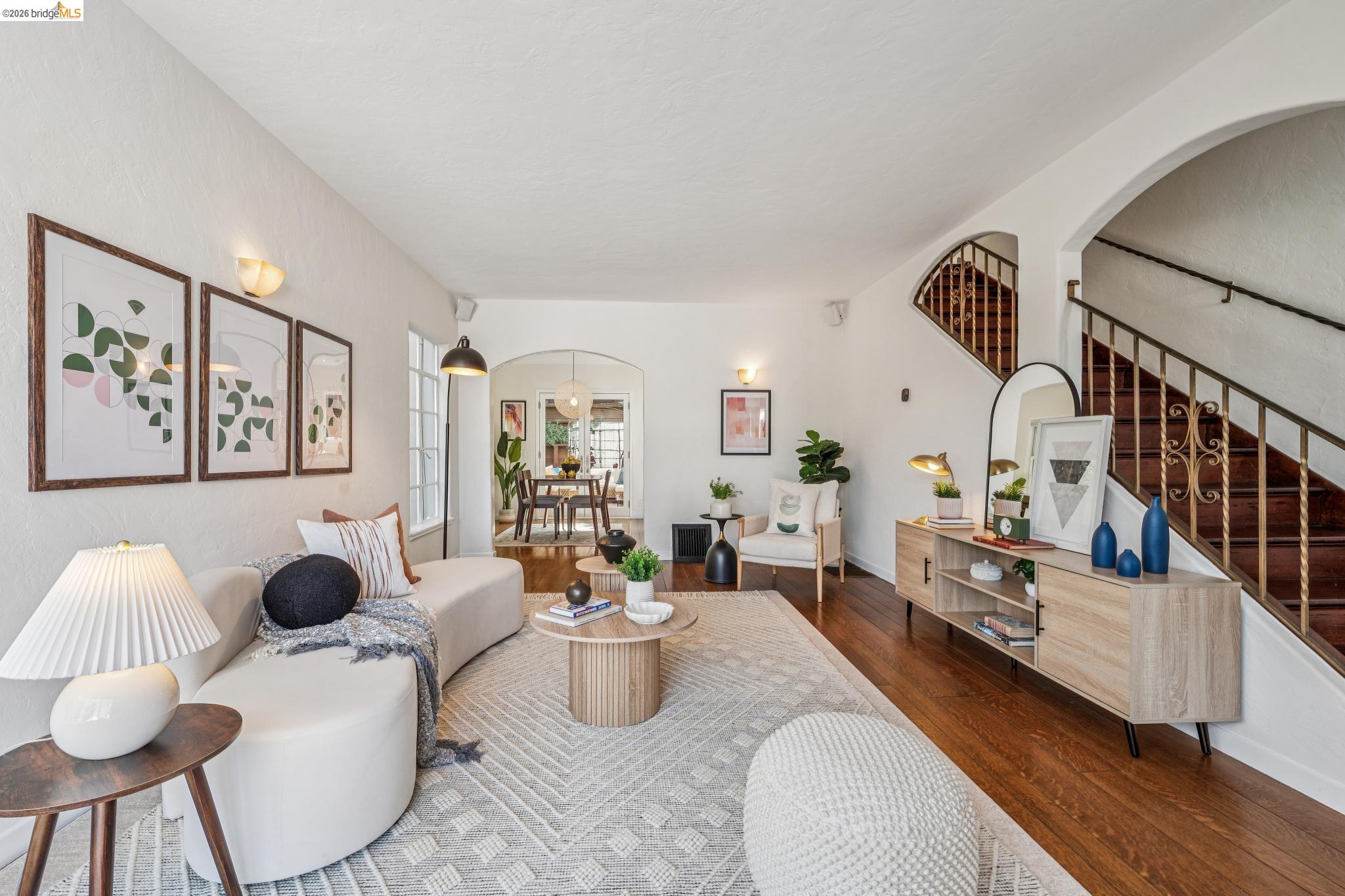 Detail Gallery Image 9 of 60 For 2306 Ivy Dr, Oakland,  CA 94606 - – Beds | – Baths