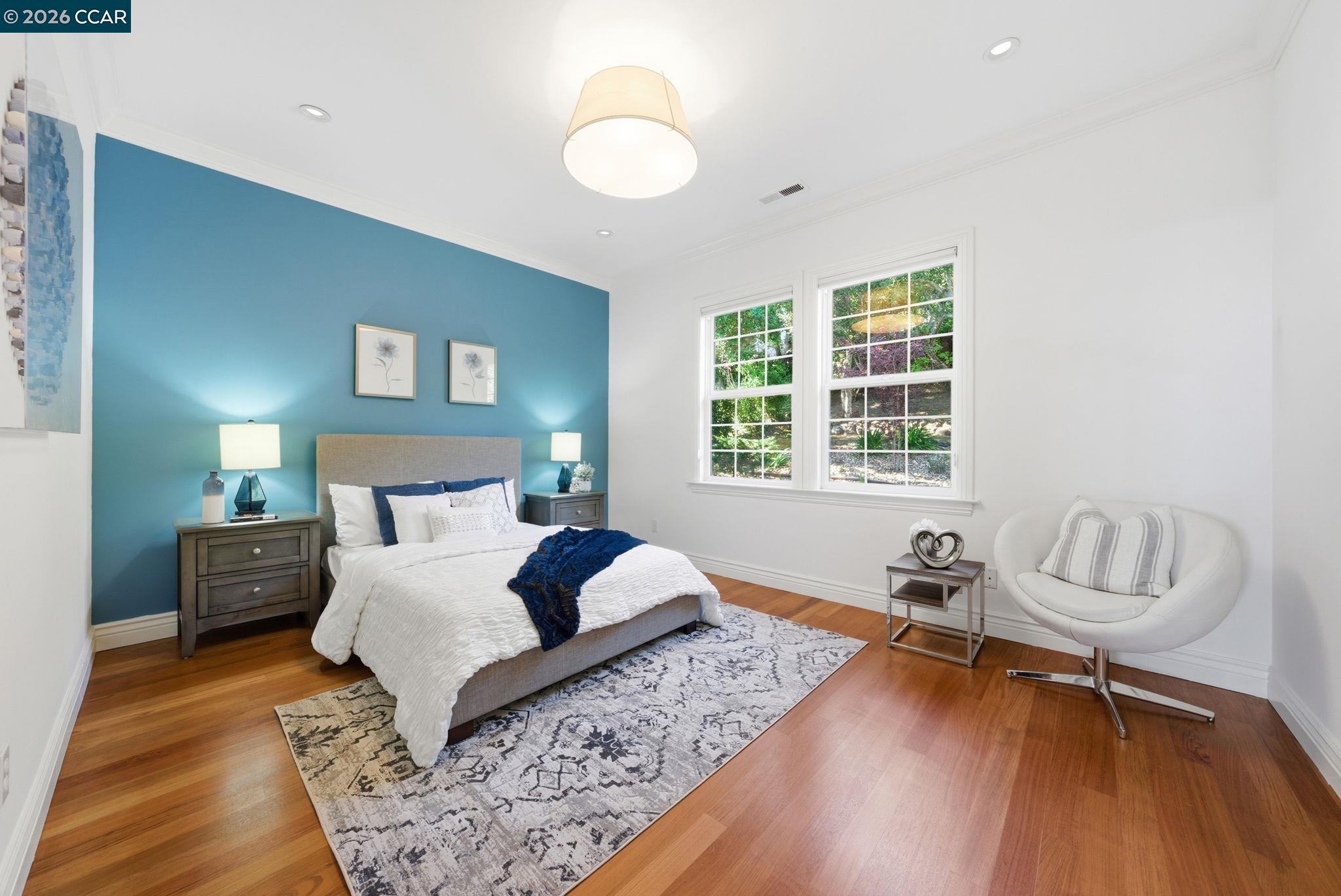 Detail Gallery Image 36 of 59 For 8 Millbrae Cir, Millbrae,  CA 94030 - 4 Beds | 3/1 Baths