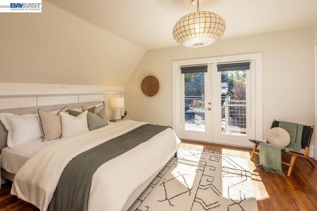 Detail Gallery Image 20 of 45 For 2420 9th Ave, Oakland,  CA 94606 - 4 Beds | 2/1 Baths