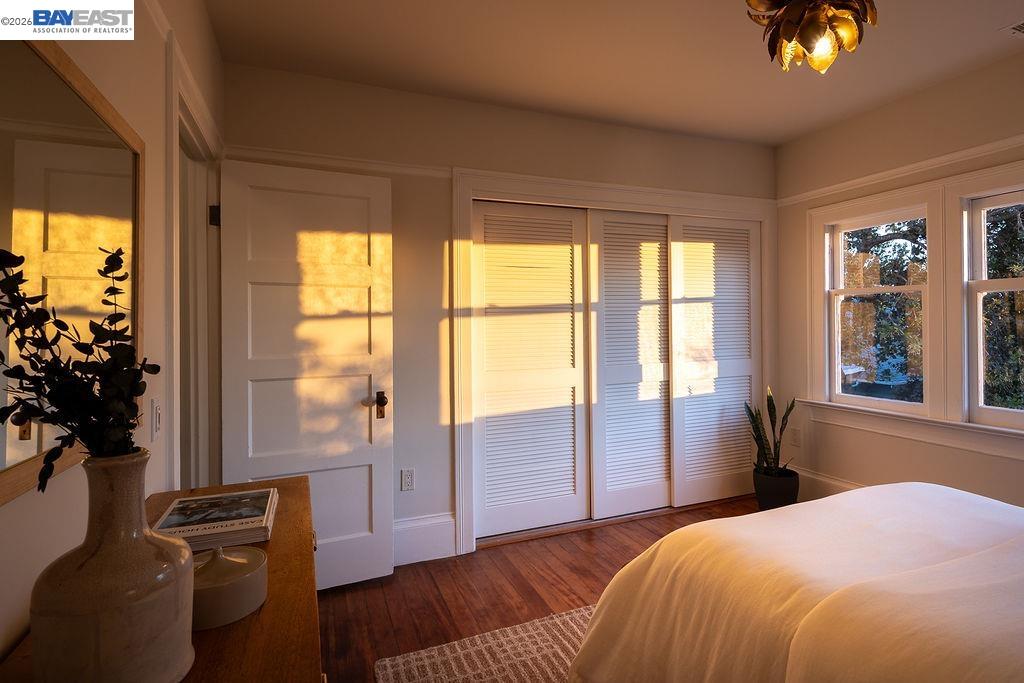 Detail Gallery Image 31 of 45 For 2420 9th Ave, Oakland,  CA 94606 - 4 Beds | 2/1 Baths