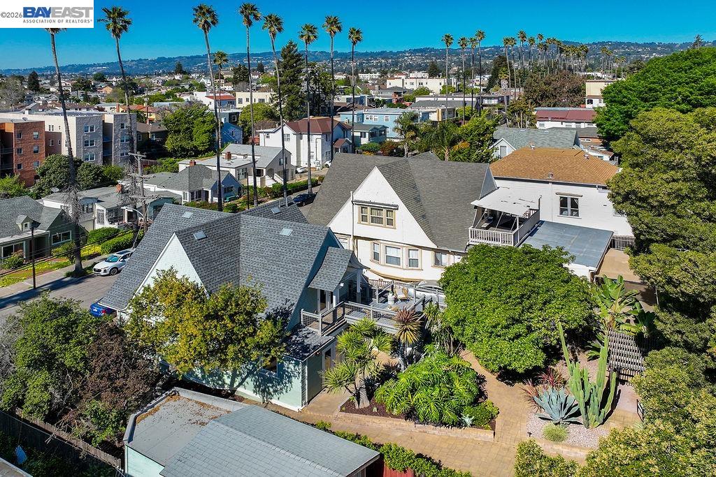 Detail Gallery Image 40 of 45 For 2420 9th Ave, Oakland,  CA 94606 - 4 Beds | 2/1 Baths