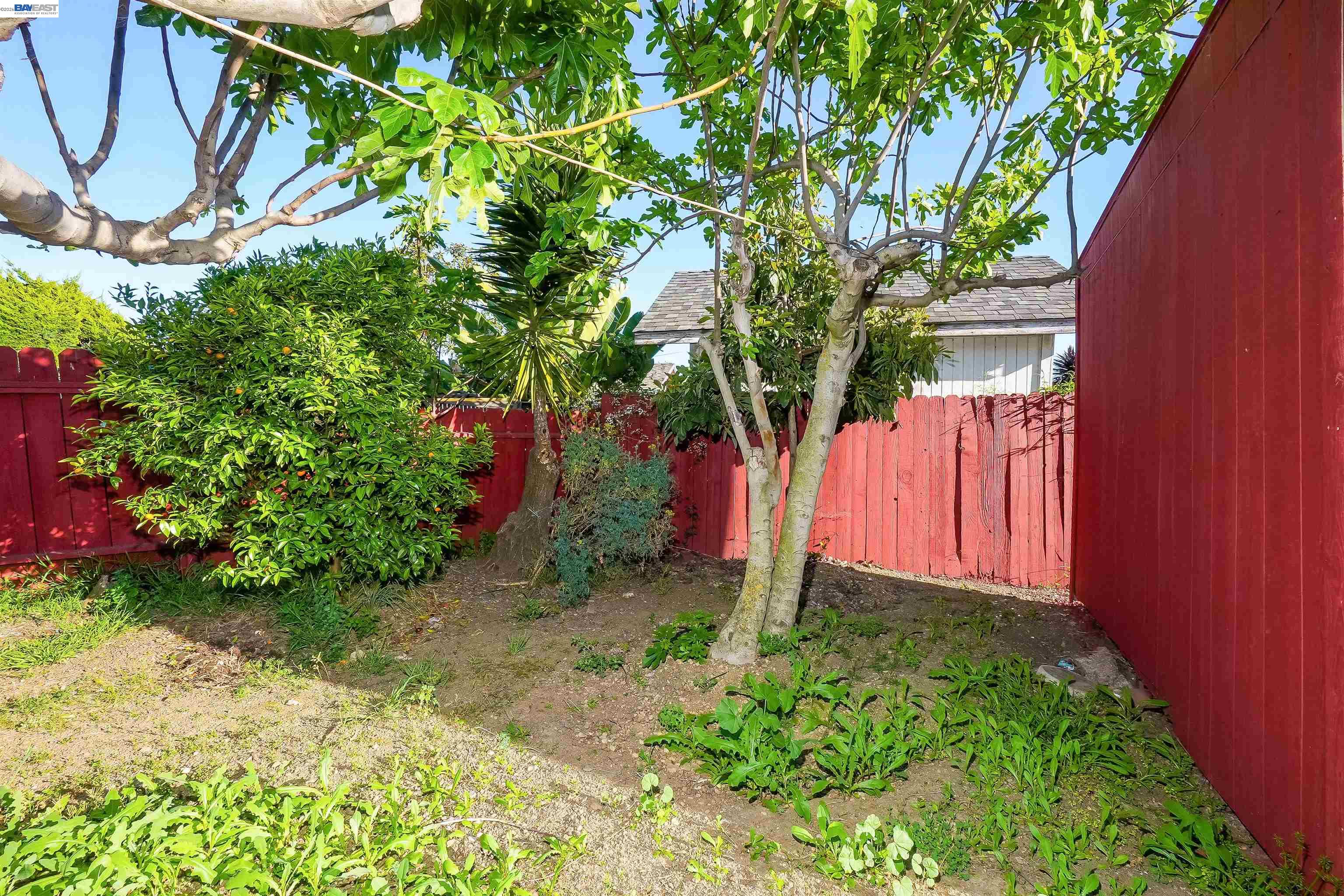 Detail Gallery Image 21 of 56 For 387 Tennyson Rd, Hayward,  CA 94544 - 4 Beds | 2 Baths